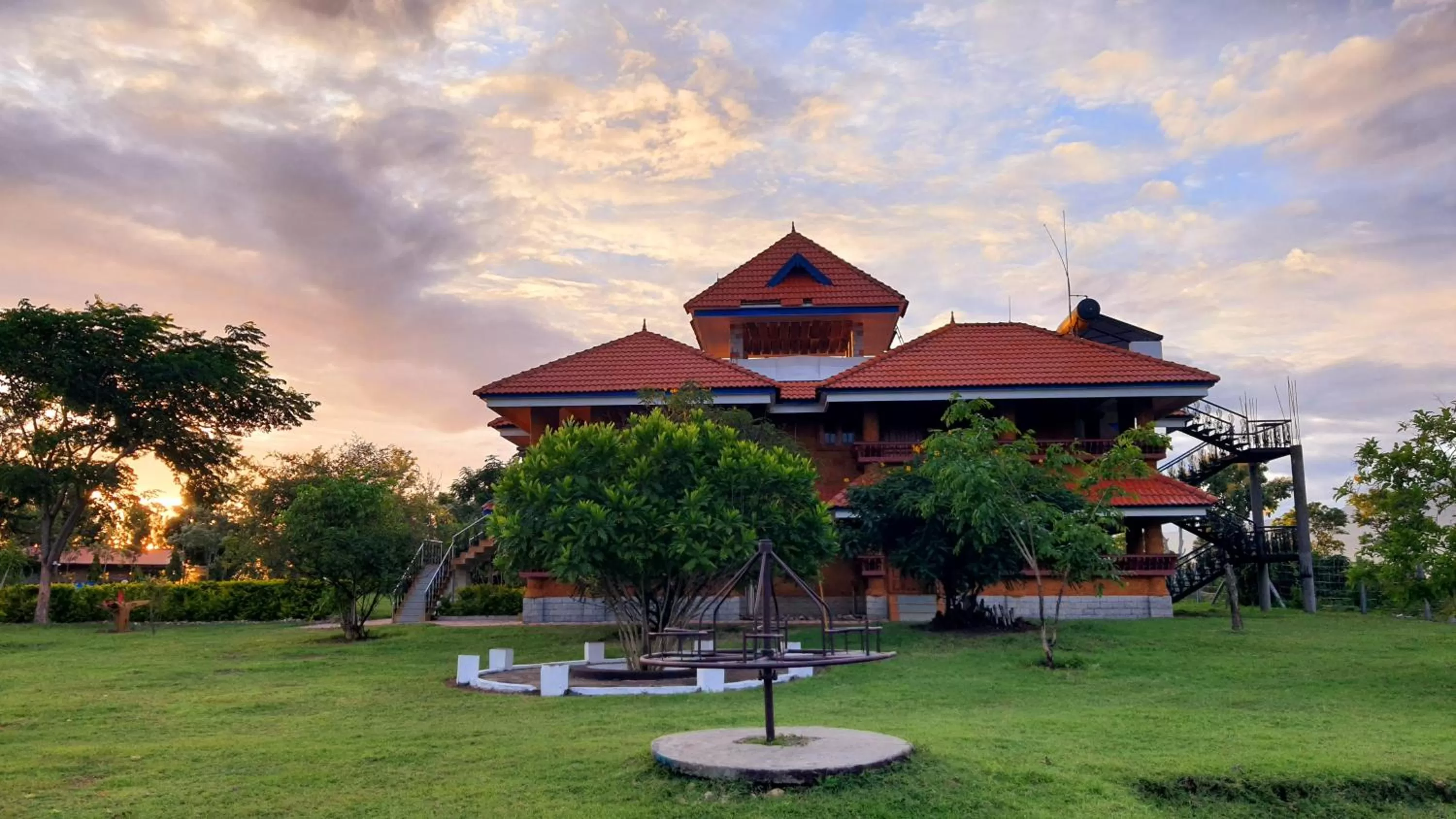Facade/entrance in Avadale Masinagudi - Stag Groups Not Allowed