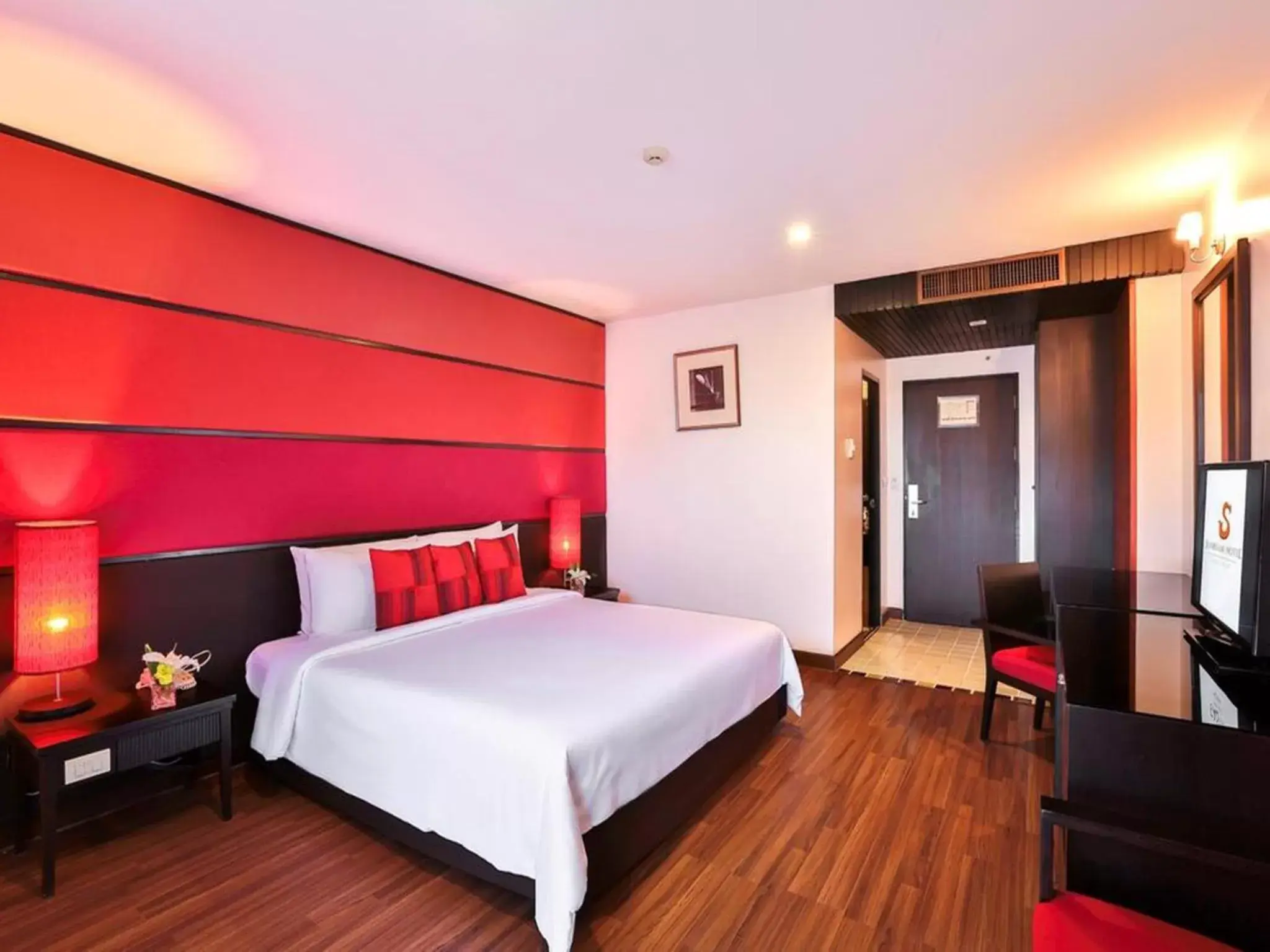 Bedroom in Sunbeam Hotel Pattaya - SHA Extra Plus