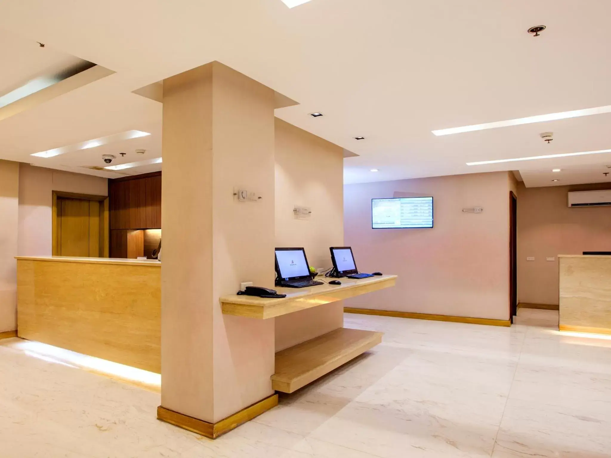 Business facilities in Jinjiang Inn - Ortigas