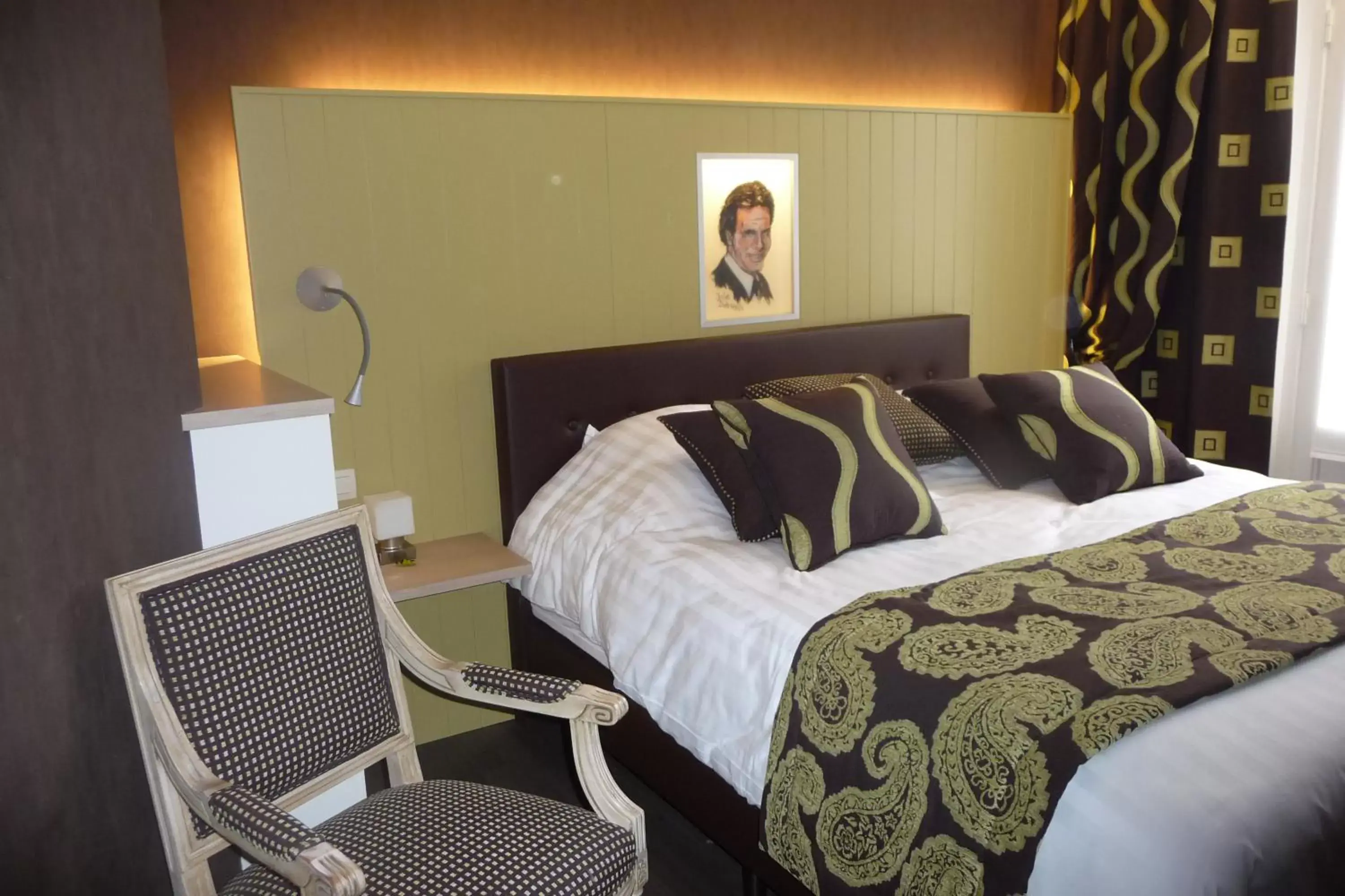 Bedroom, Bed in Hotel Het Gheestelic Hof by CW Hotel Collection