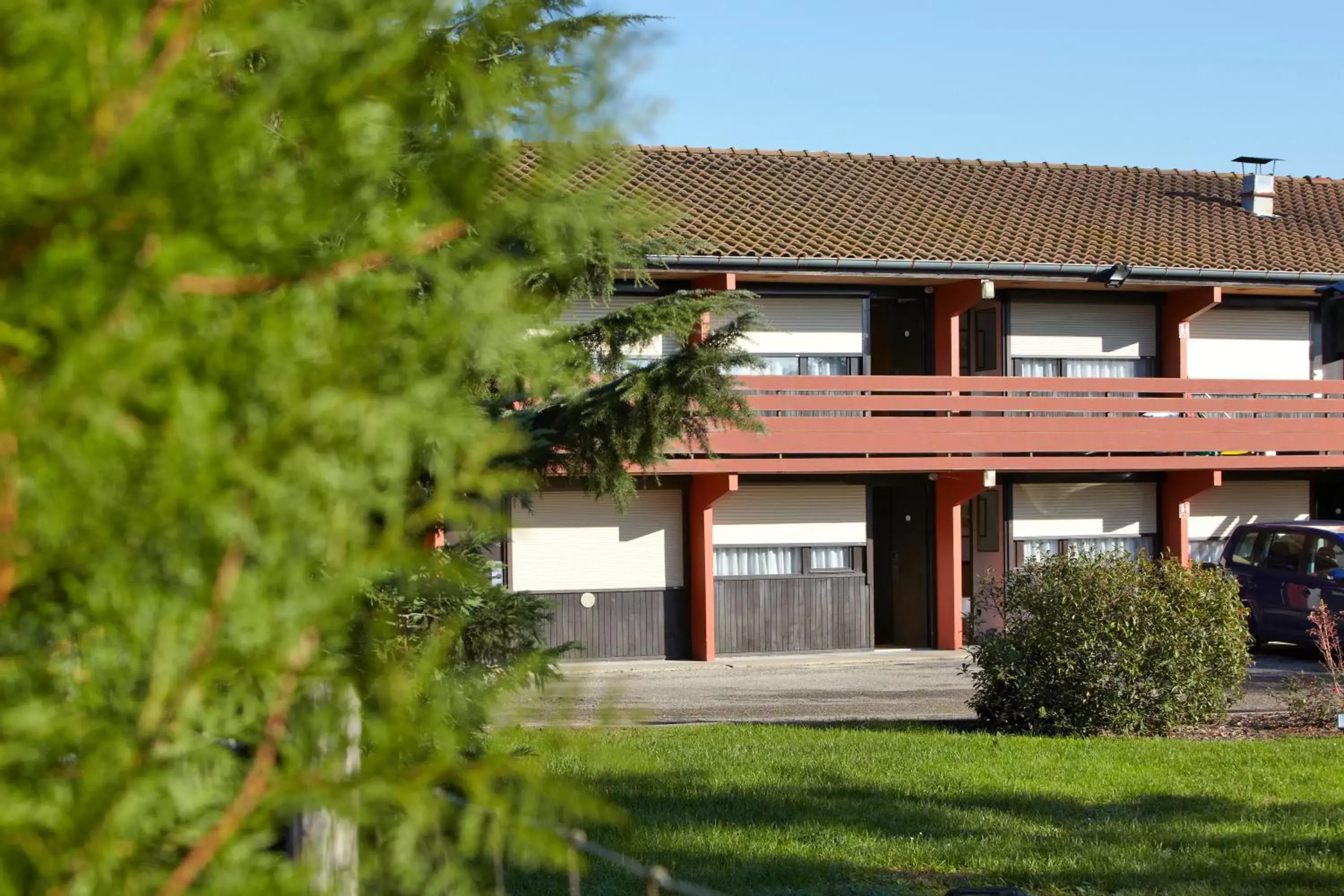 Facade/entrance, Property Building in Campanile Villefranche-Sur-Saône