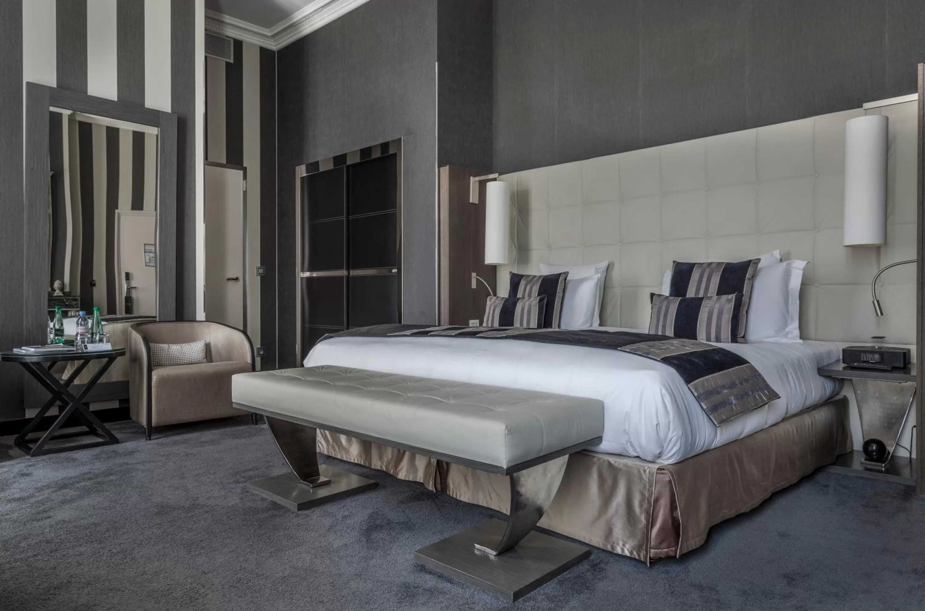 Bedroom, Bed in La Cour des Consuls Hotel & Spa Toulouse - MGallery Collection