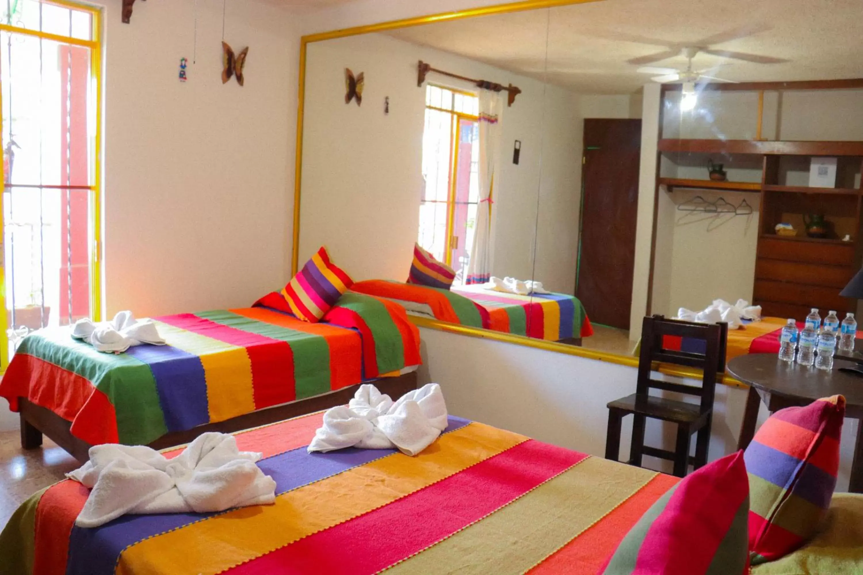 Area and facilities, Bed in Posada Don Mario