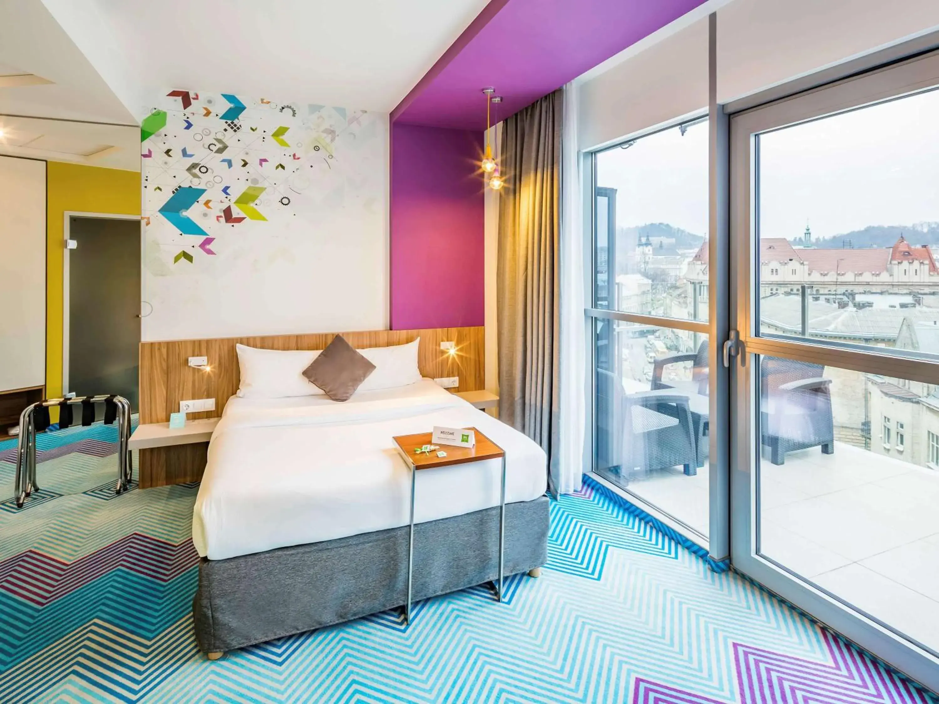 Photo of the whole room, Bed in Ibis Styles Lviv Center