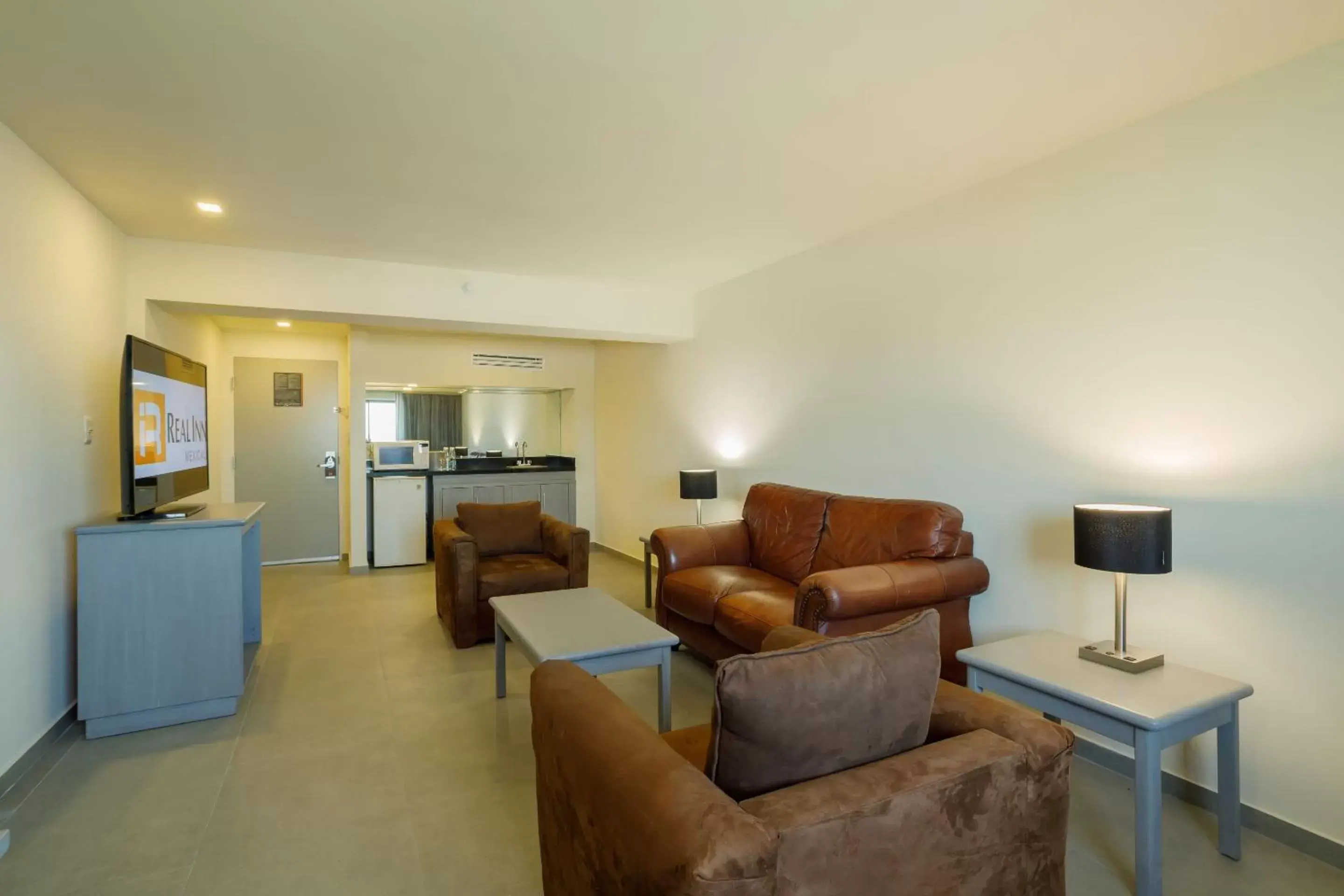 Bedroom, Seating Area in Real Inn Mexicali