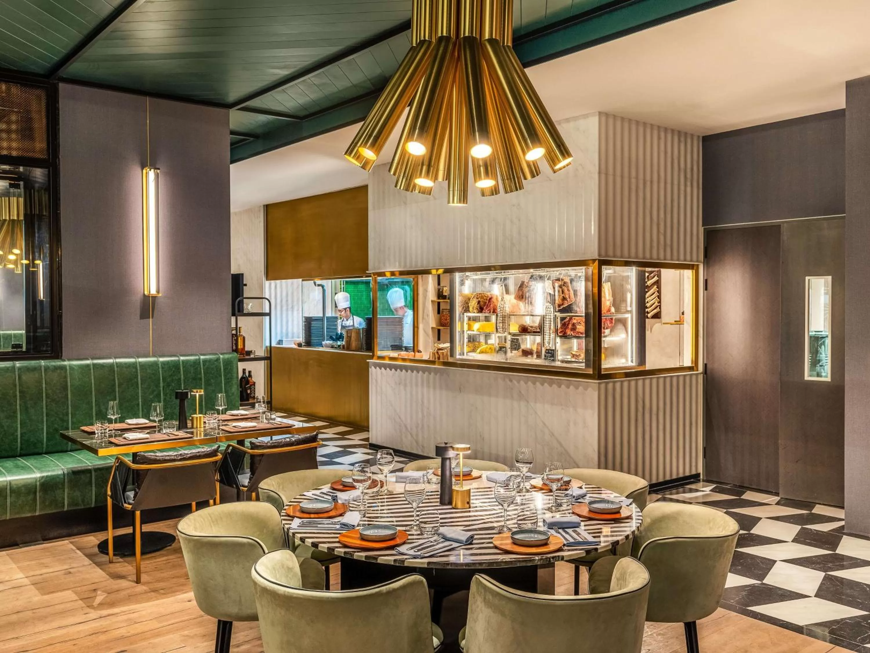 Restaurant/places to eat in Rixos Gulf Hotel Doha