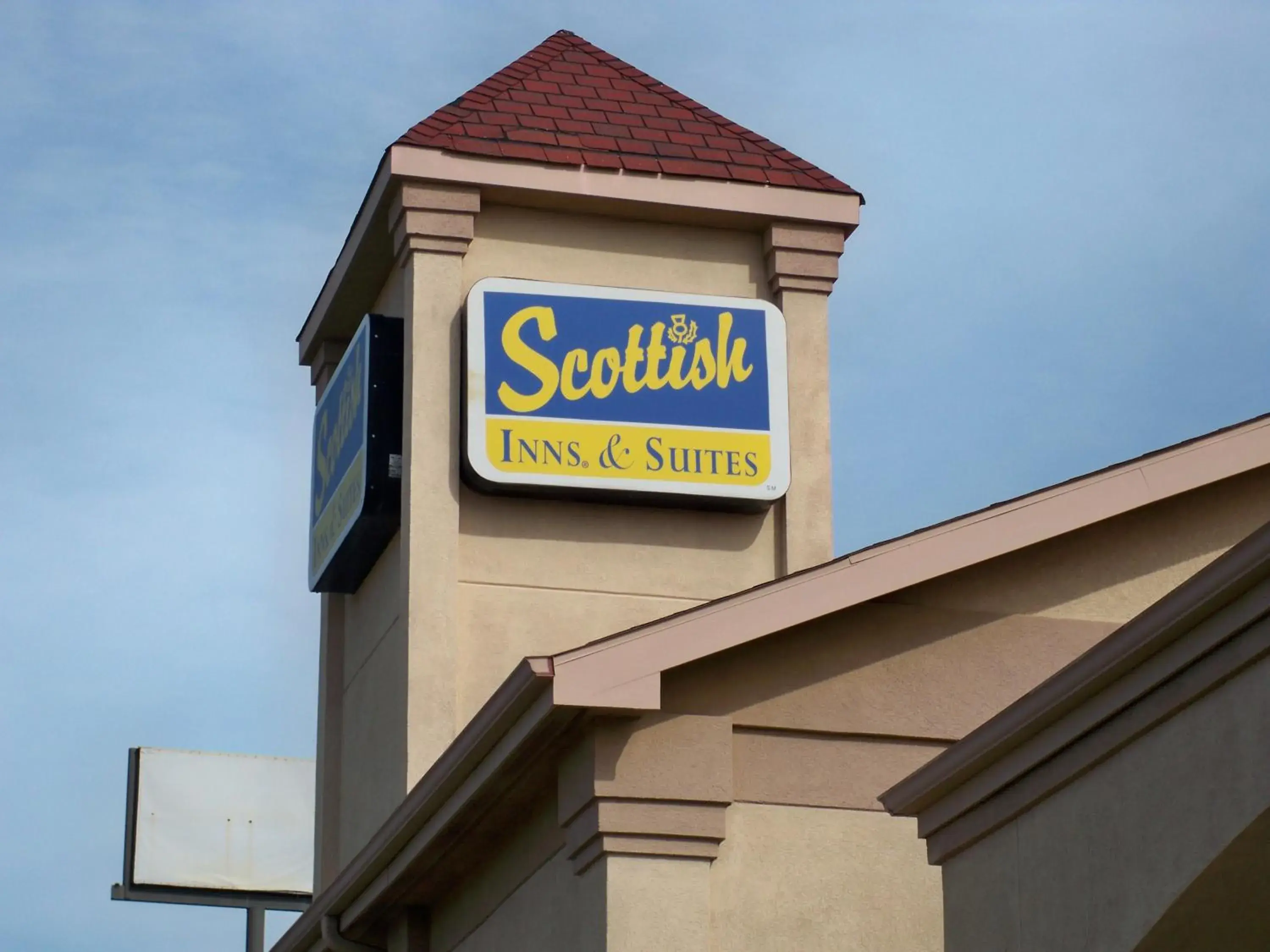 Property logo or sign, Property Building in Scottish Inn and Suites Beaumont