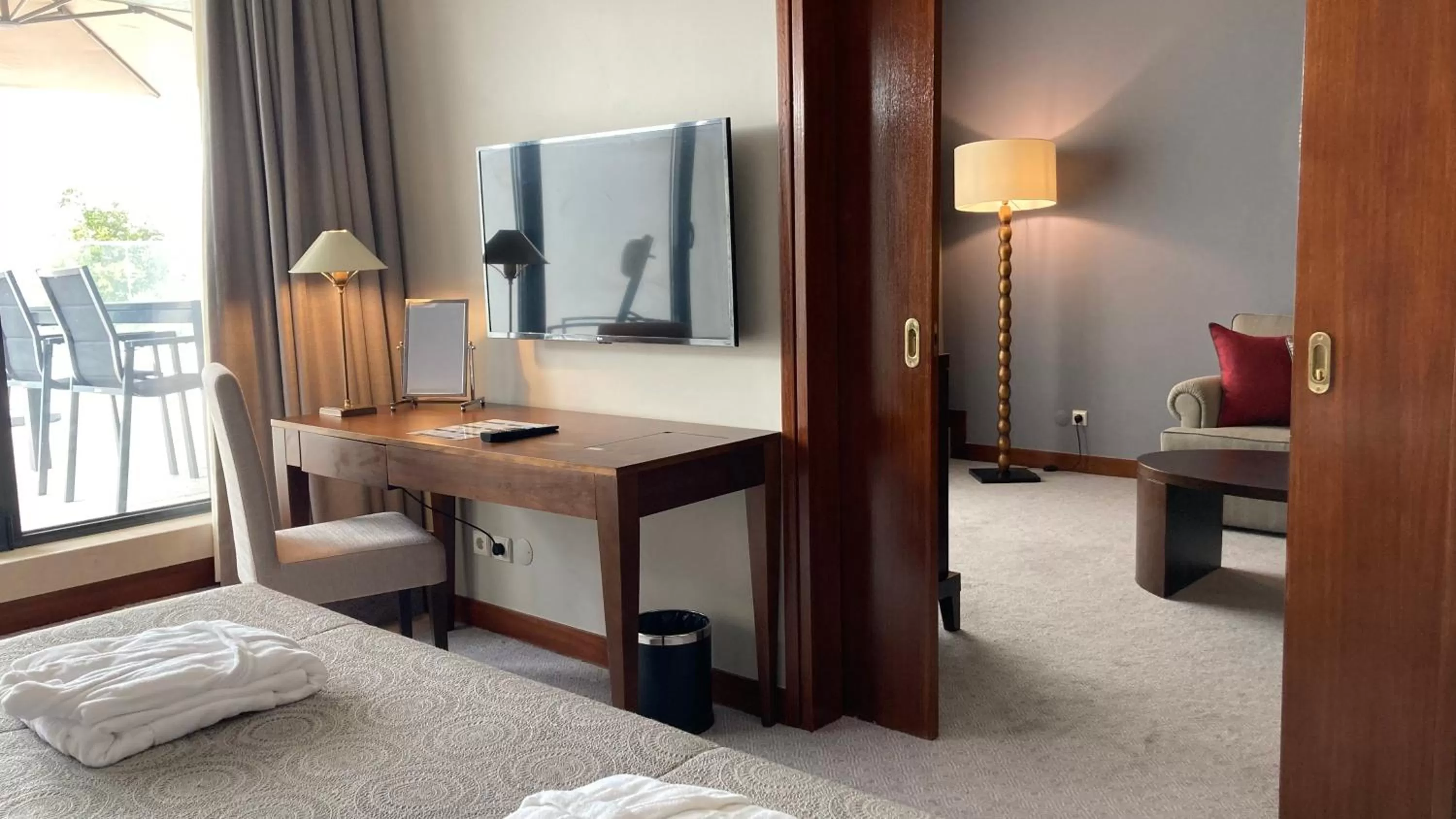 Living room, Bed in Verdi Santarém