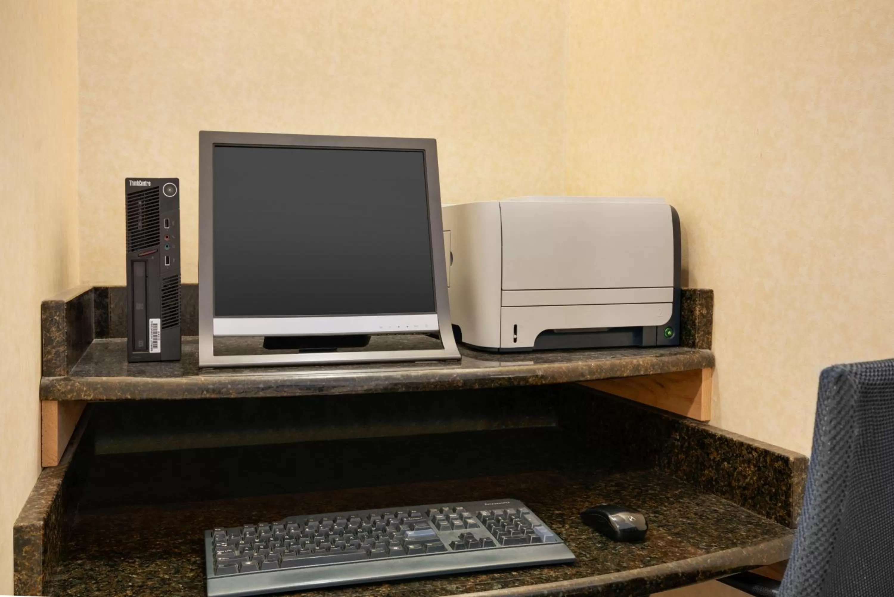 Business facilities in Hawthorn Suites by Wyndham Tinton Falls