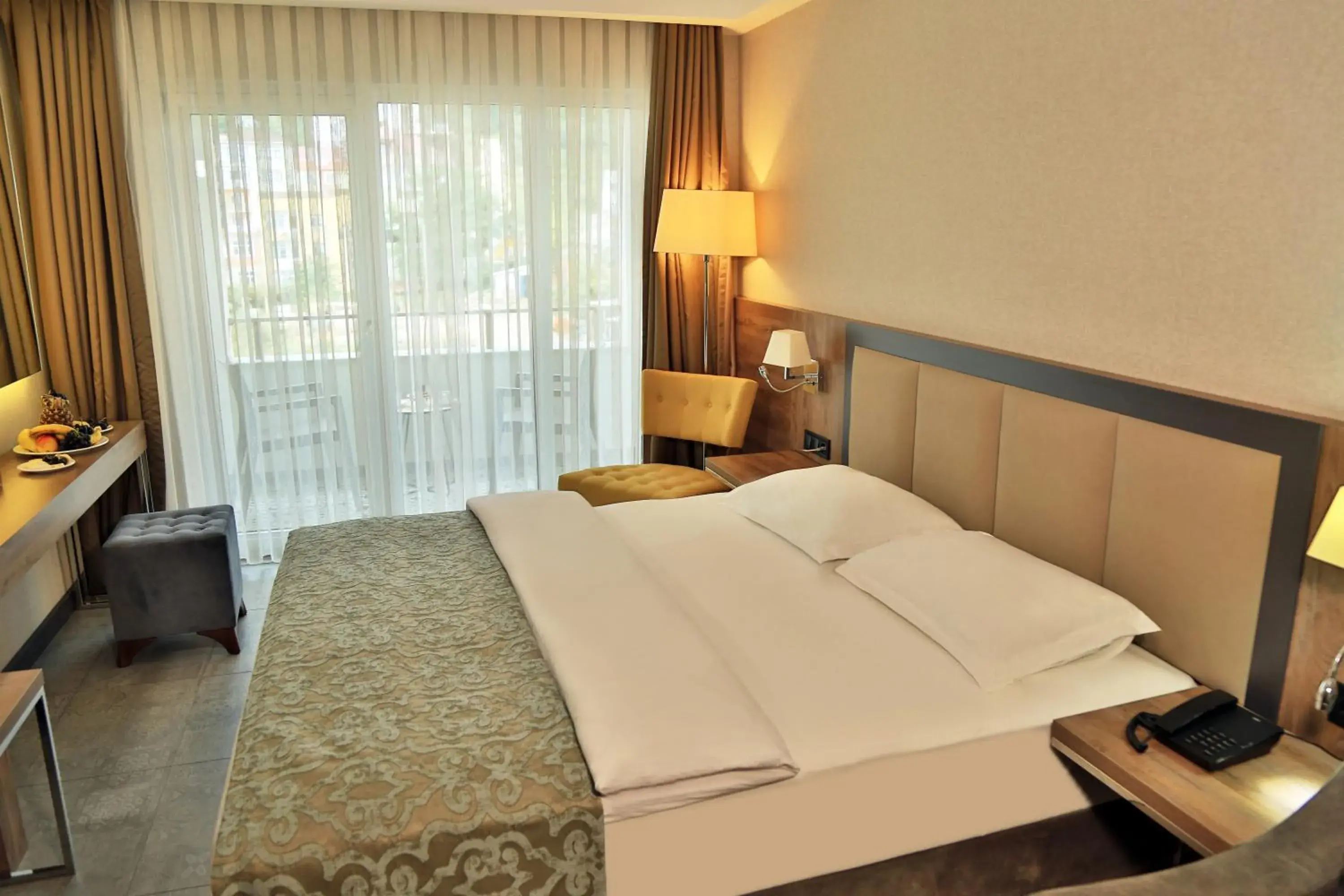 Bed in Yildiz Life Hotel