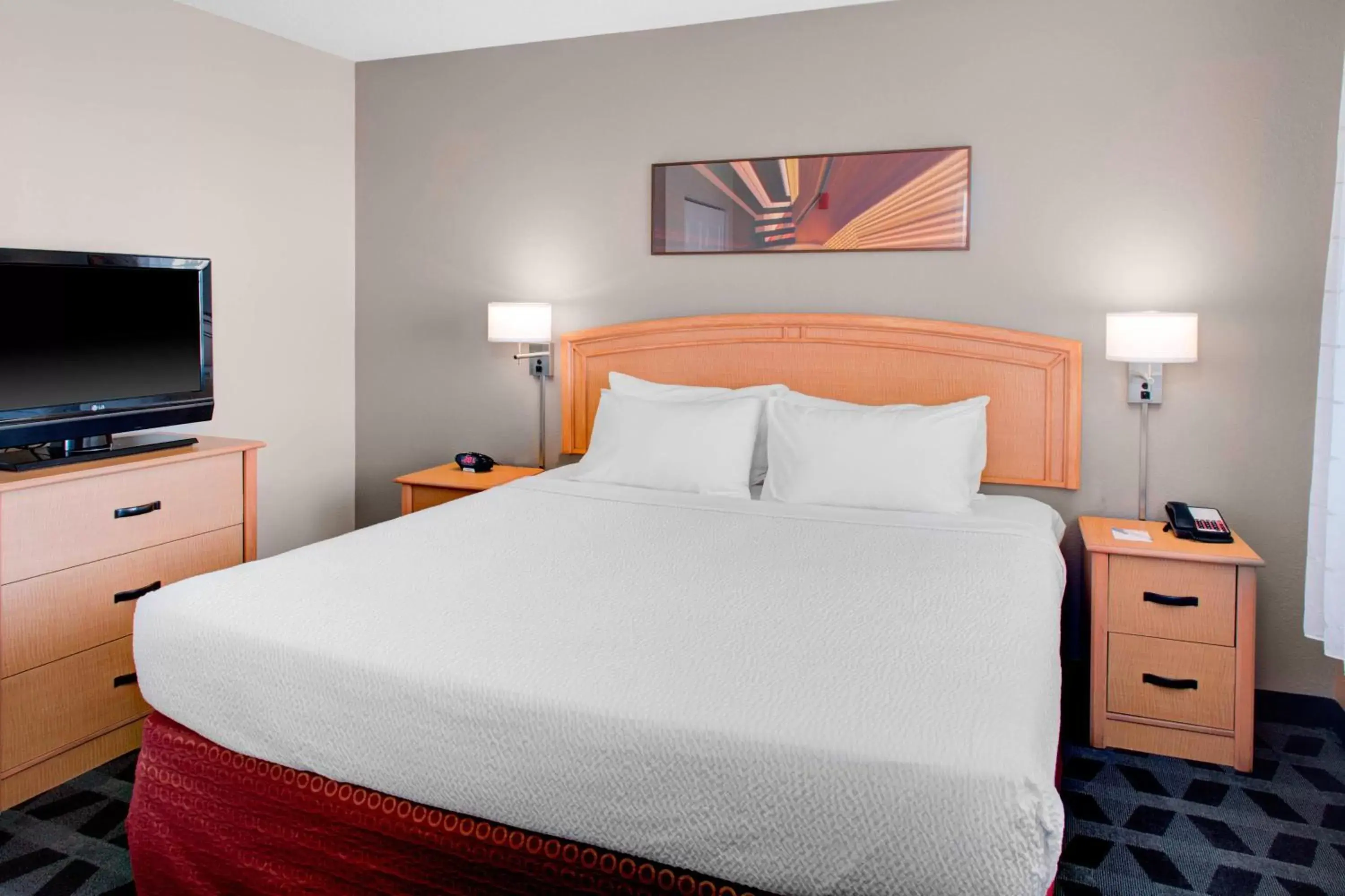Photo of the whole room, Bed in TownePlace Suites Wichita East