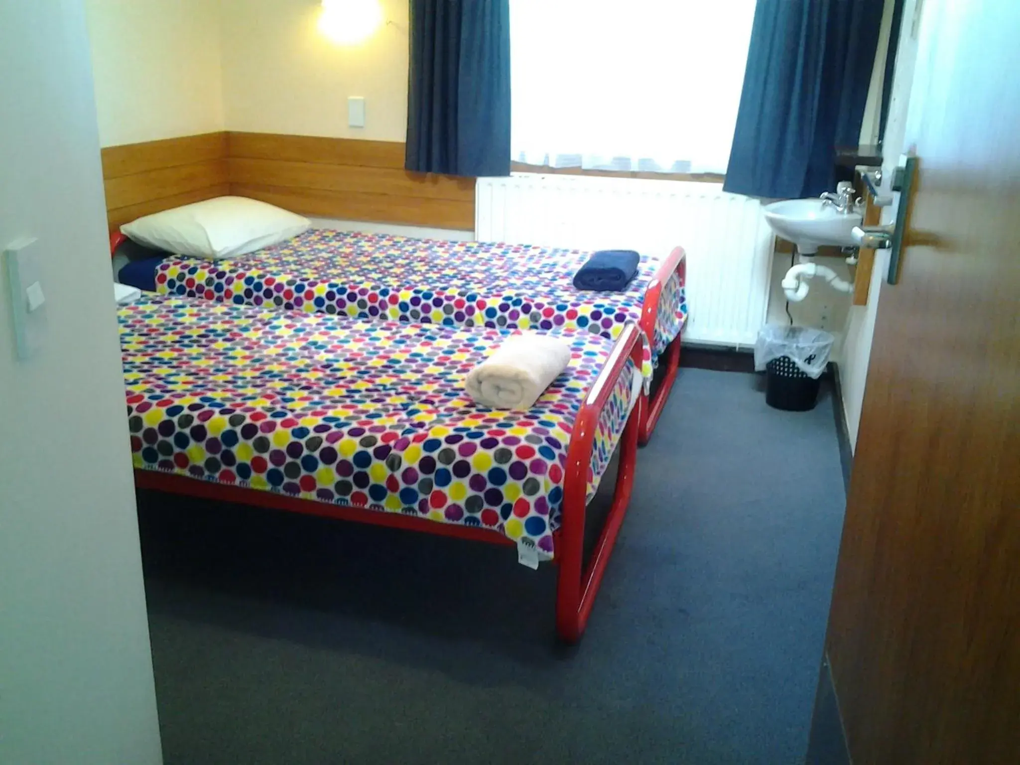 Economy Twin Room with Private Bathroom in Hikurangi StayPlace