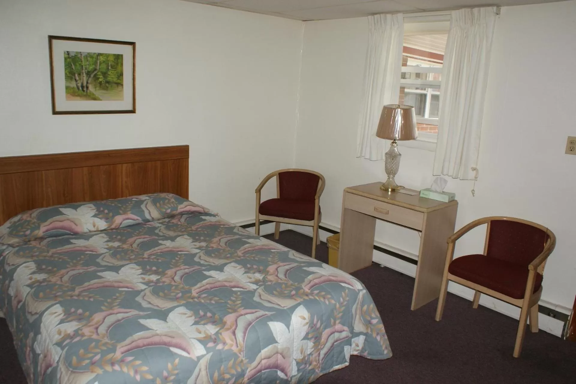 Day, Bed in Northern Peaks Motor Inn