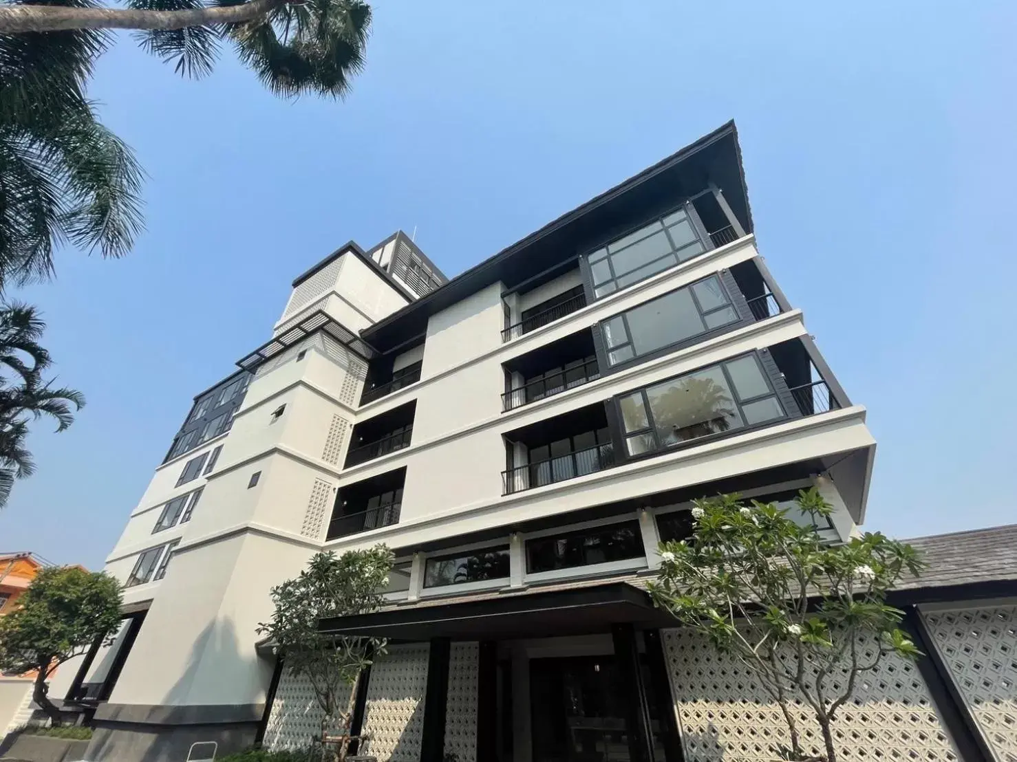 Property building in Sareeviengping Hotel Chiangmai Property building in Sareeviengping Hotel Chiangmai