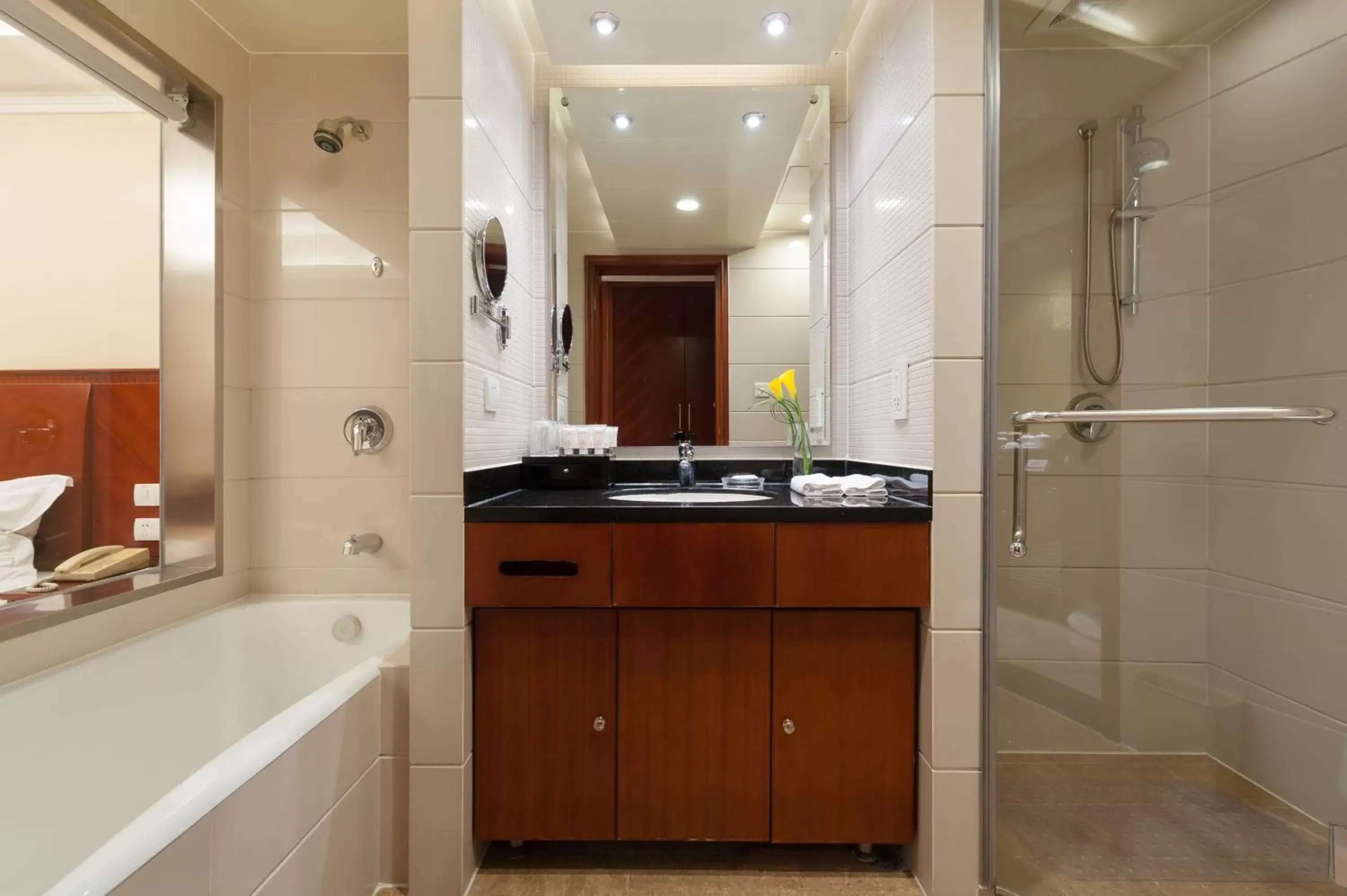 Bathroom in Ramada by Wyndham Pearl Guangzhou-Canton Fair Free Shuttle Bus