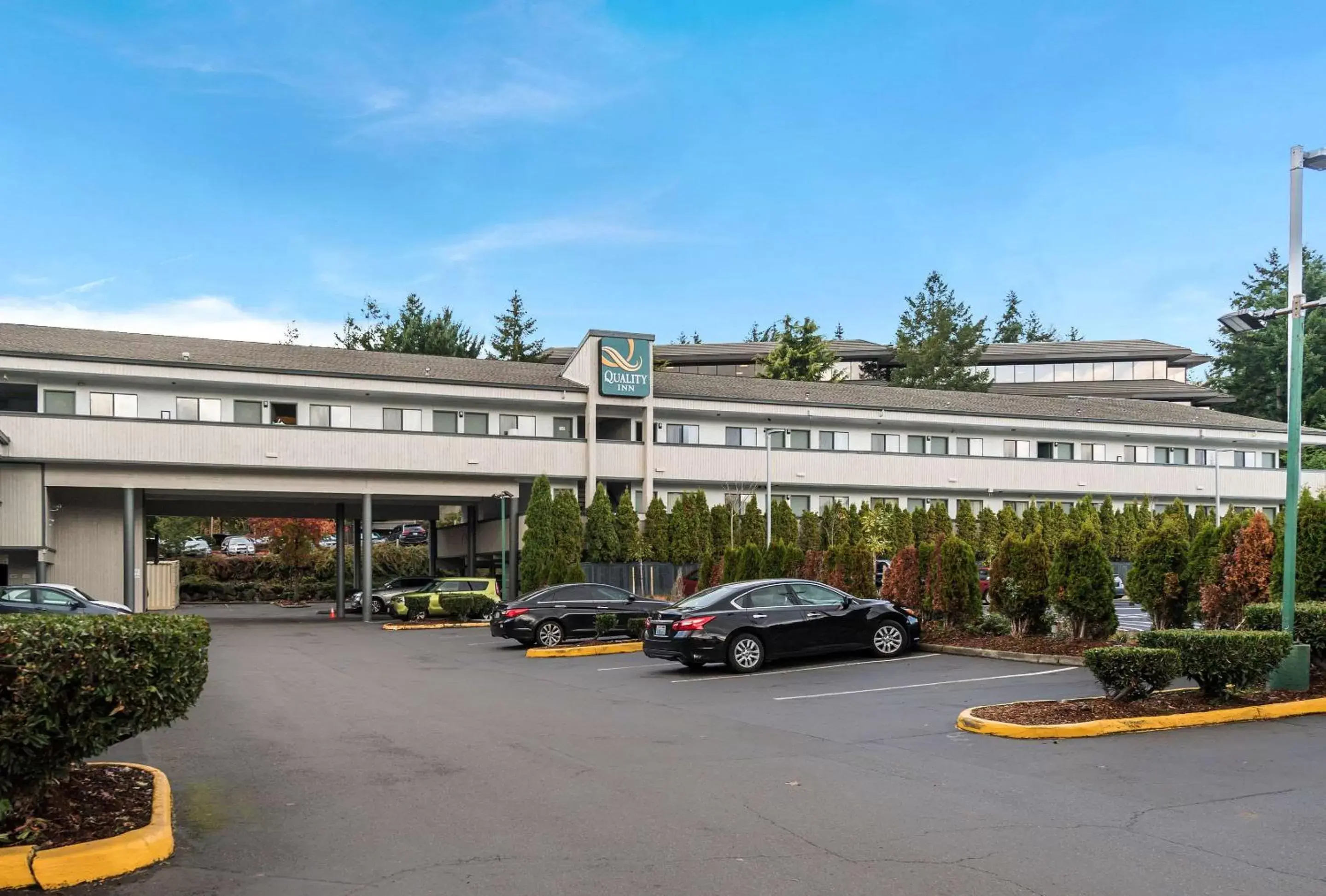 Property Building in Quality Inn Bellevue