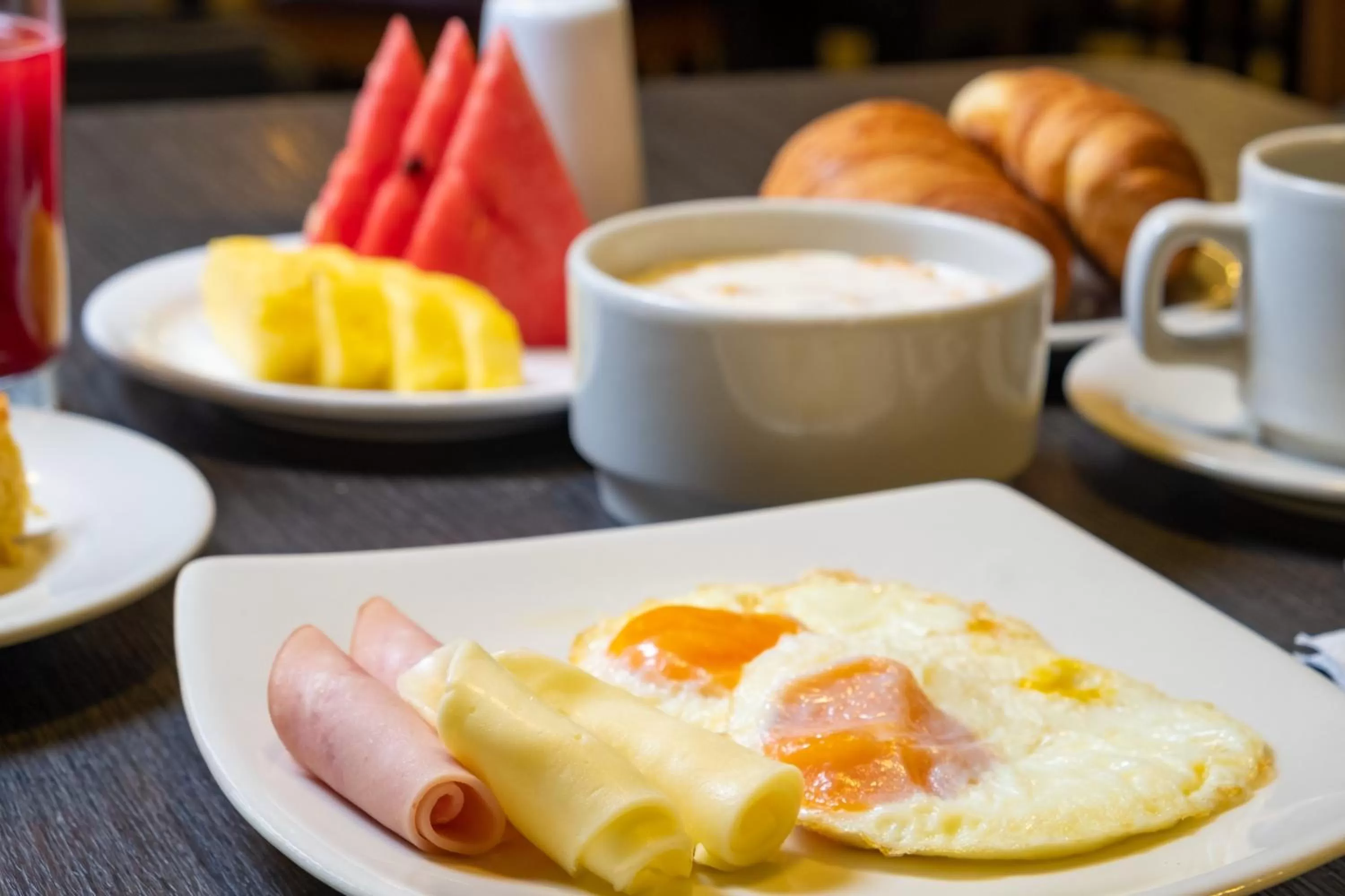 Breakfast in Hotel Virrey Central