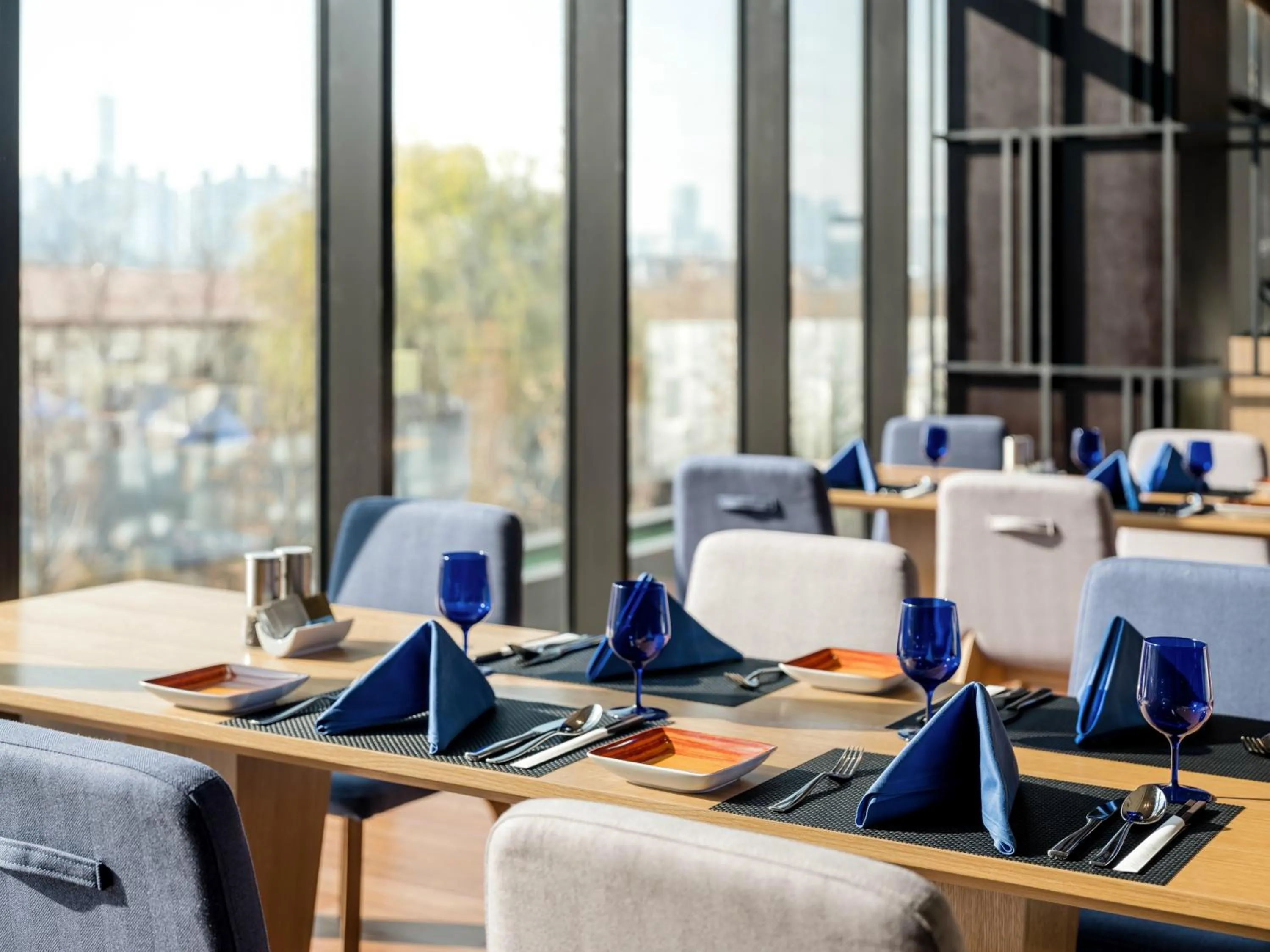 Restaurant/places to eat in Novotel Ambassador Seoul Yongsan
