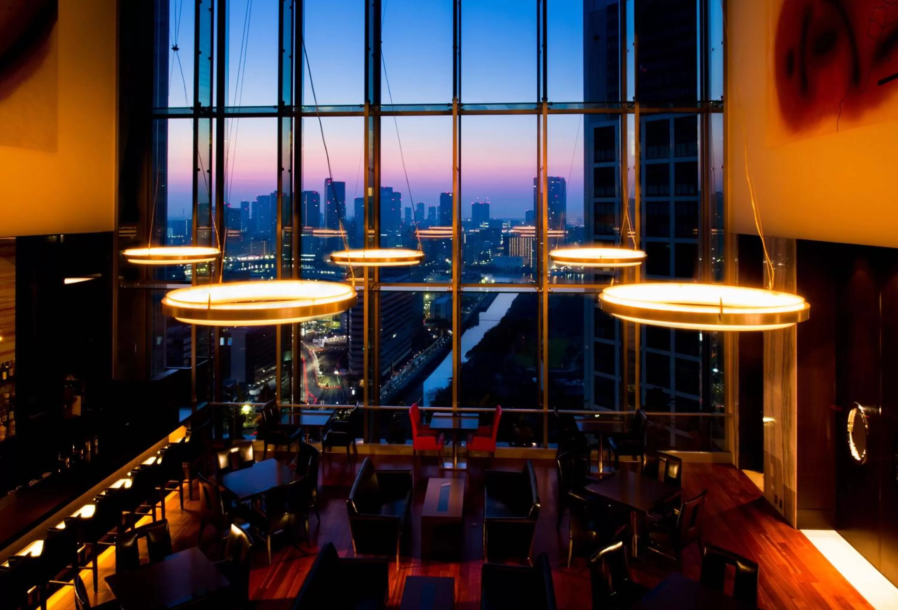 Lobby or reception in The Royal Park Hotel Iconic Tokyo Shiodome