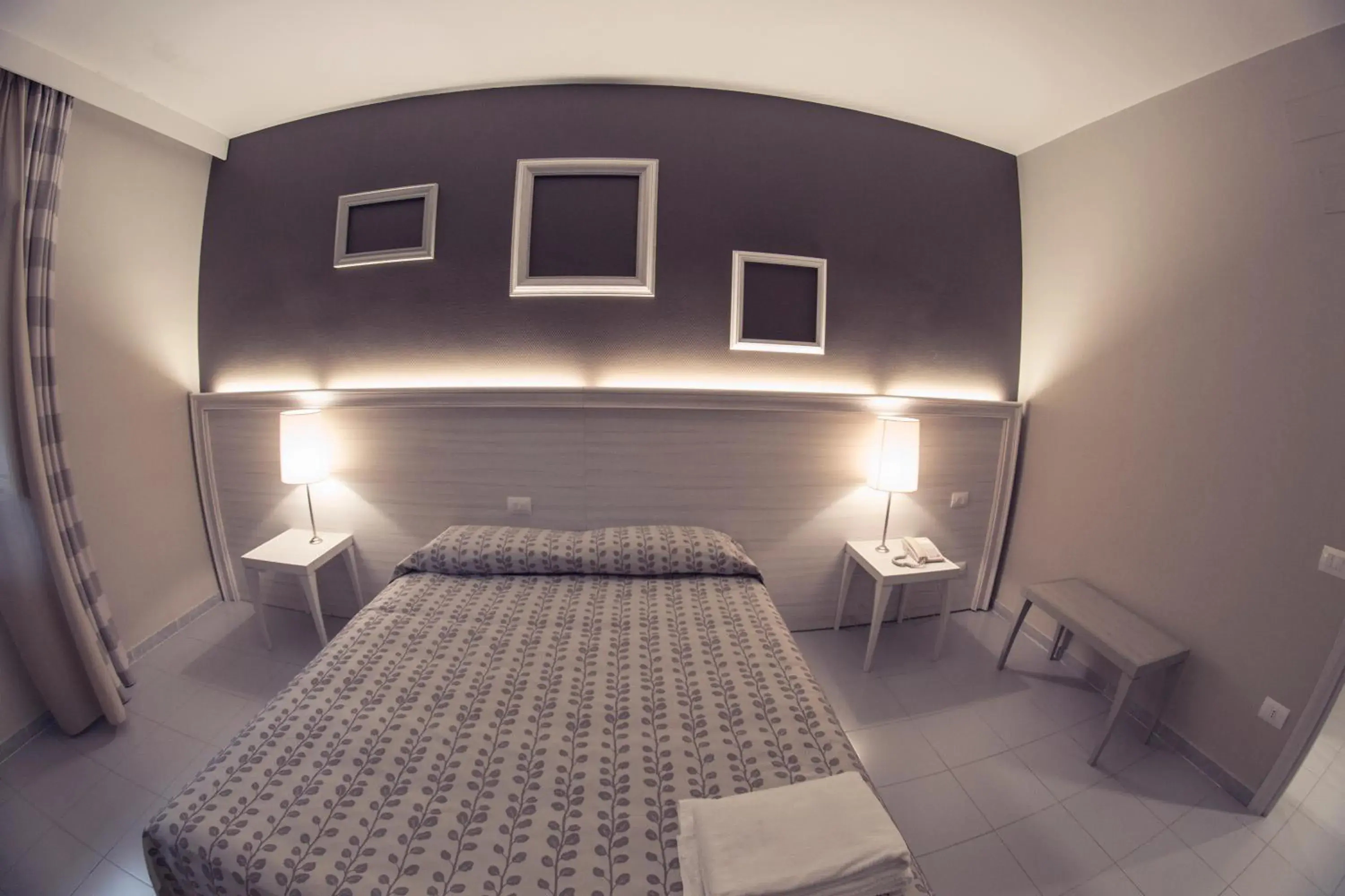 Bedroom, Room Photo in Hotel Degli Ulivi