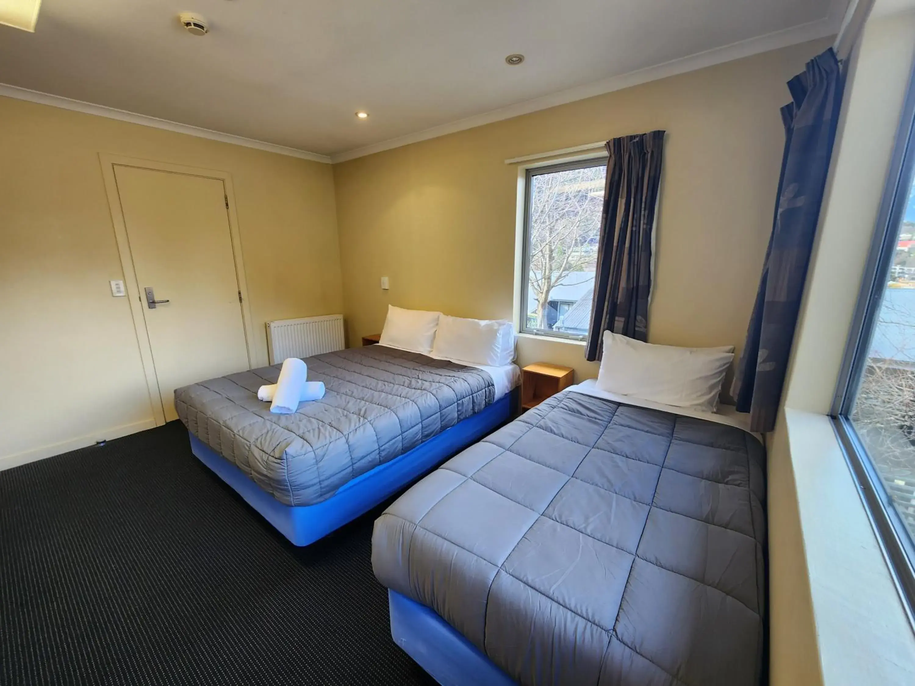 Bed in Pinewood Lodge