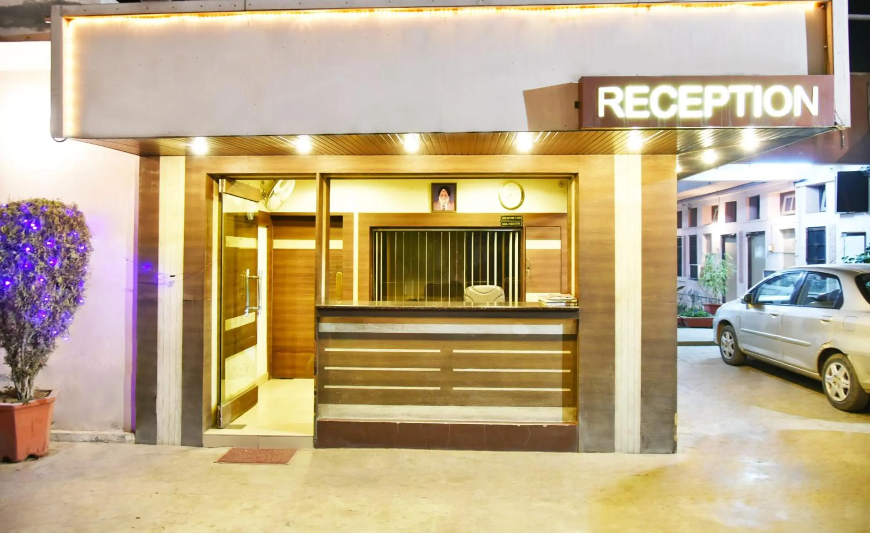 Lobby or reception in Hotel Palace Lobby or reception in Hotel Palace