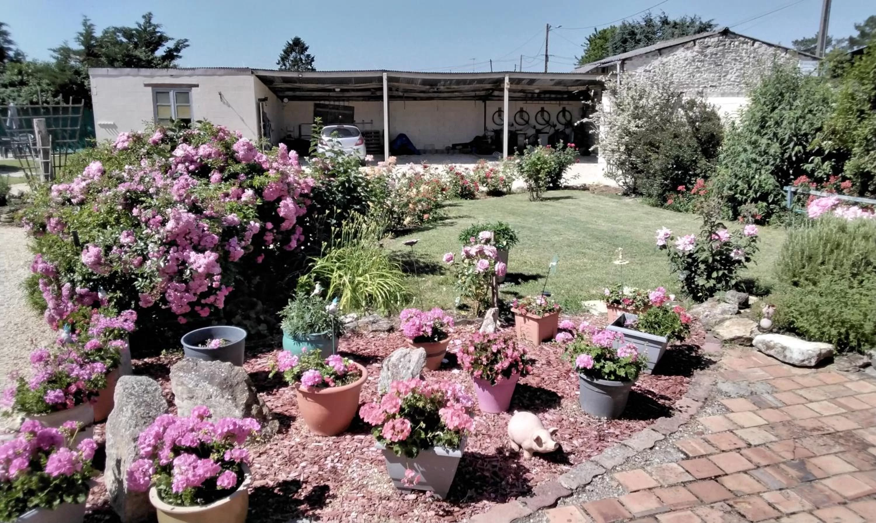 Garden in Le Vieux Logis