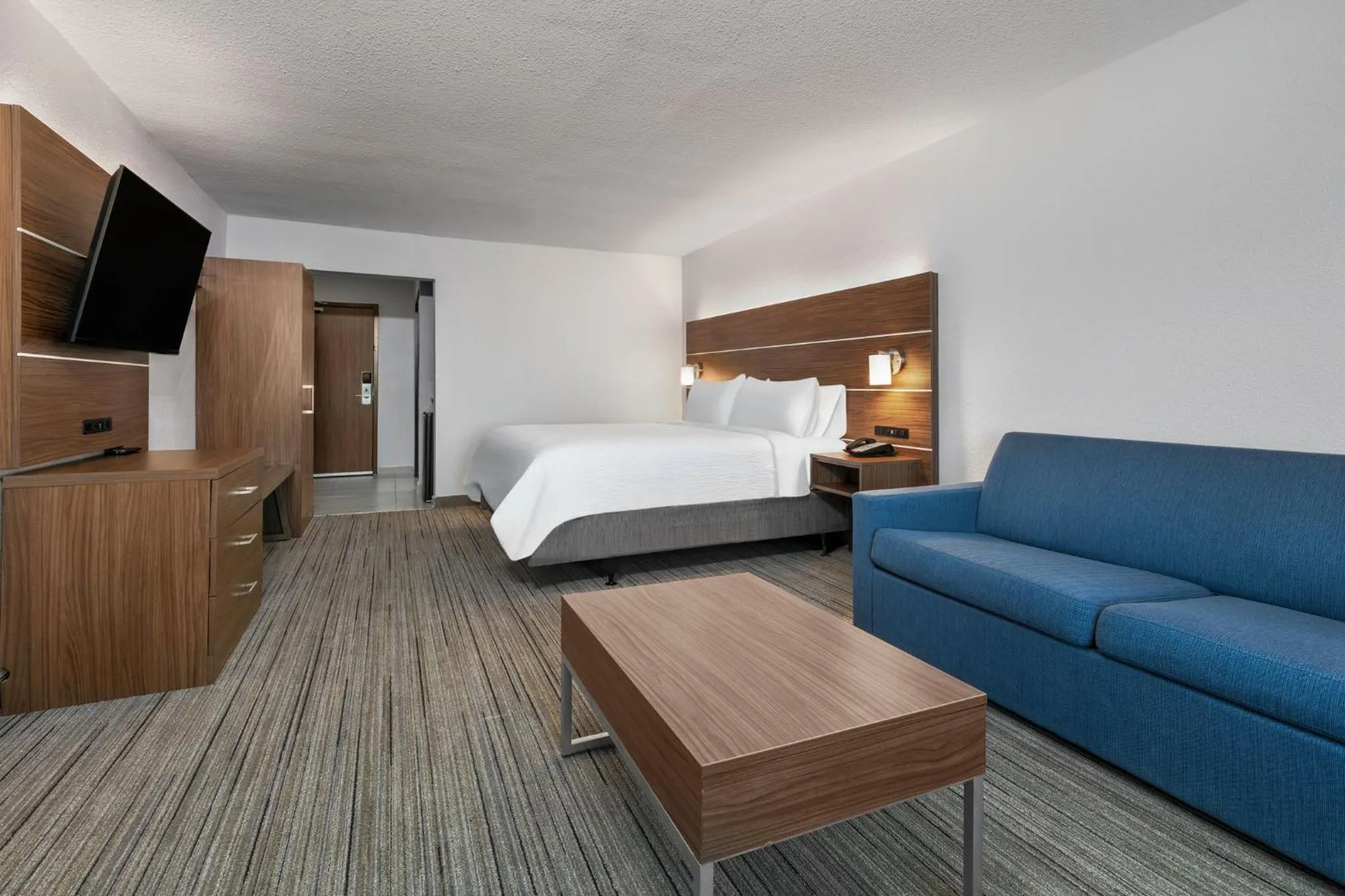 Photo of the whole room, Bed in Holiday Inn Express - San Antonio East I-10 by IHG