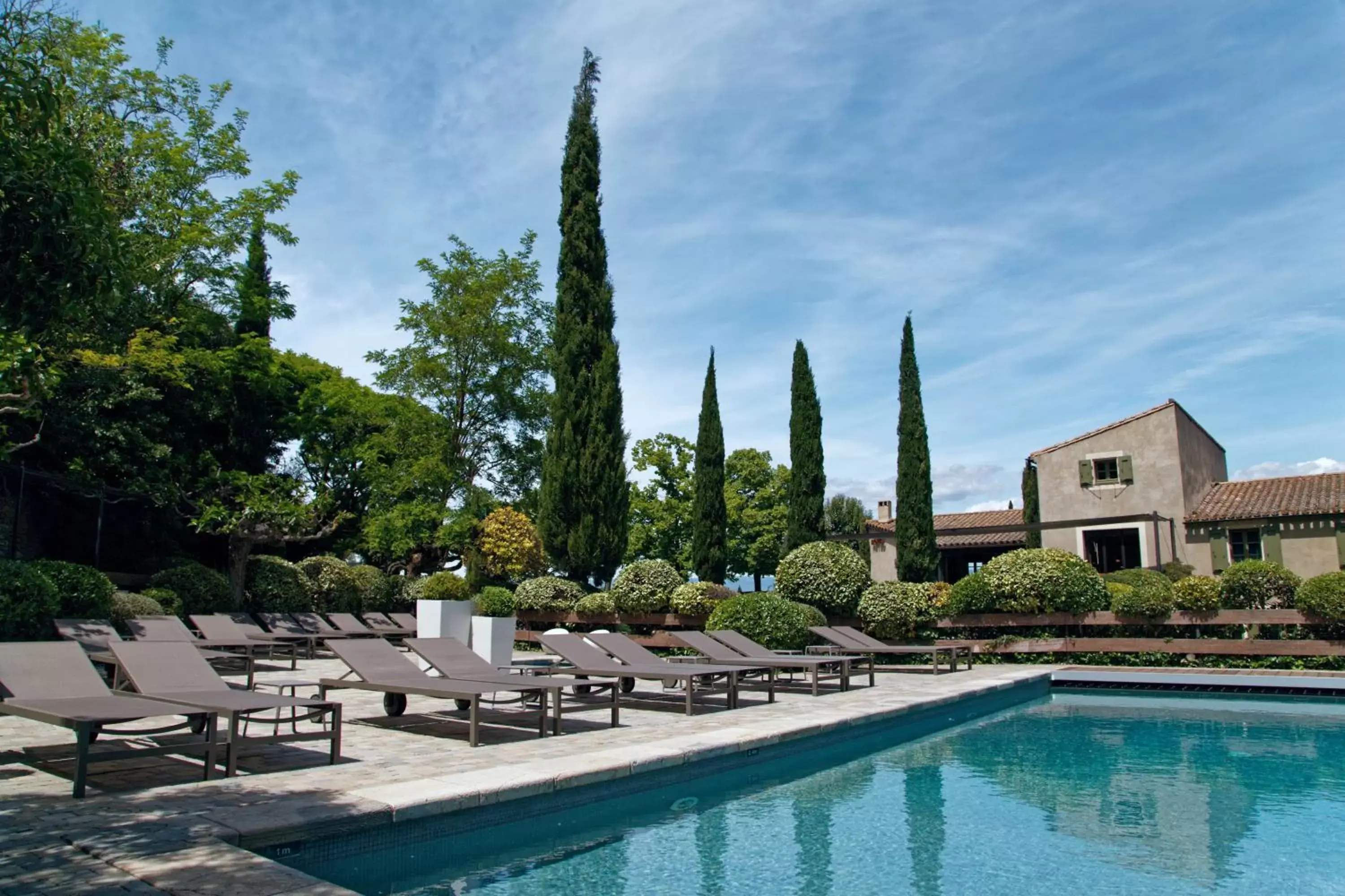 Garden, Swimming Pool in Hôtel Montmorency & Spa