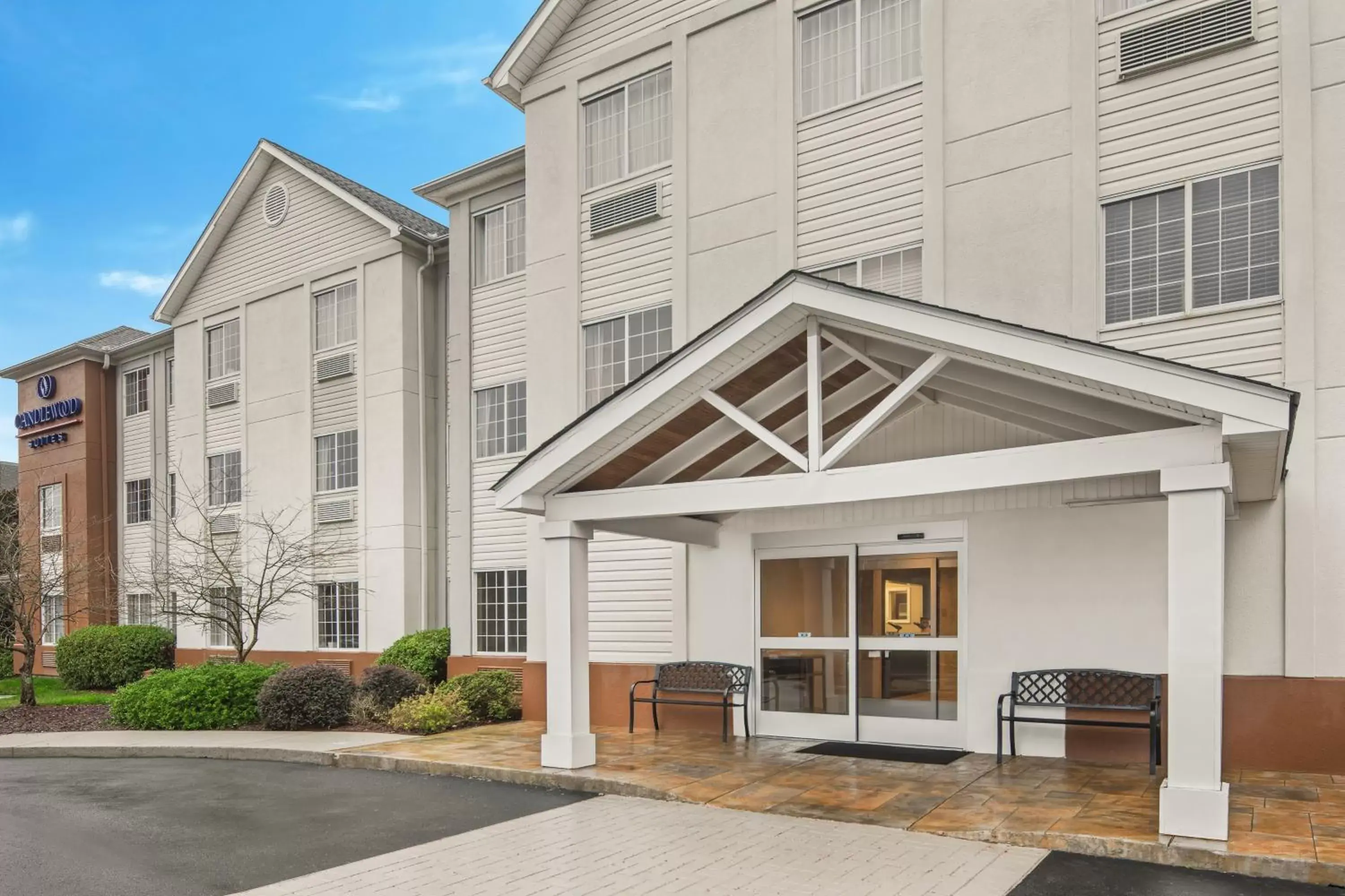 Property Building in Candlewood Suites - Charlotte - Arrowood, an IHG Hotel