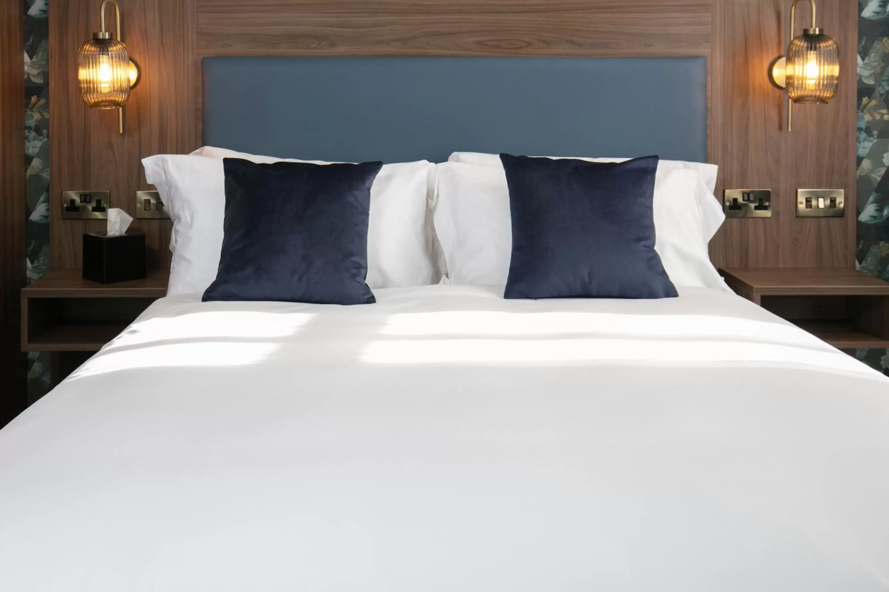 Bed in Best Western Hotel 99 Bed in Best Western Hotel 99