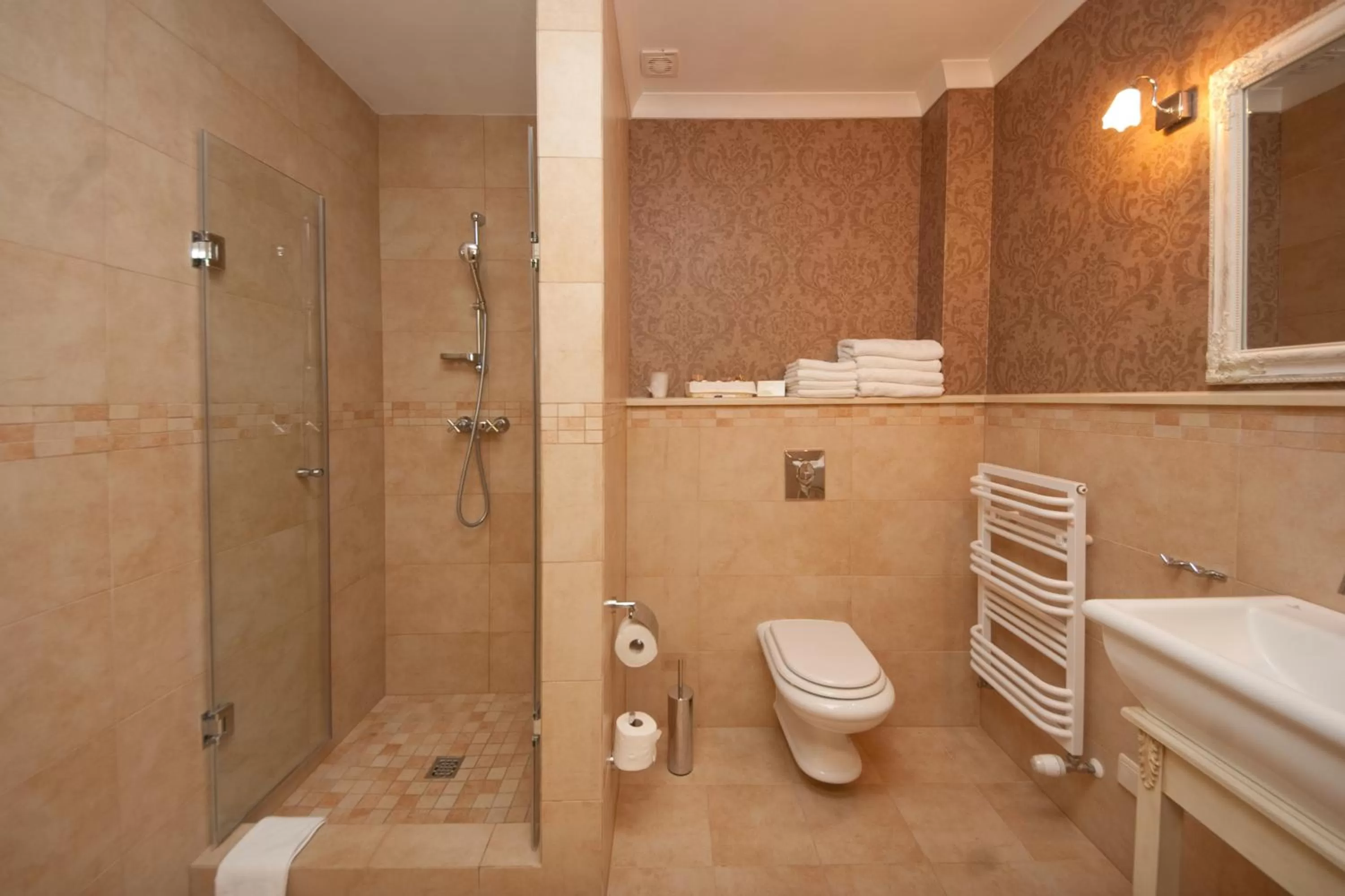 Bathroom in Hotel Royal Baltic 4* Luxury Boutique
