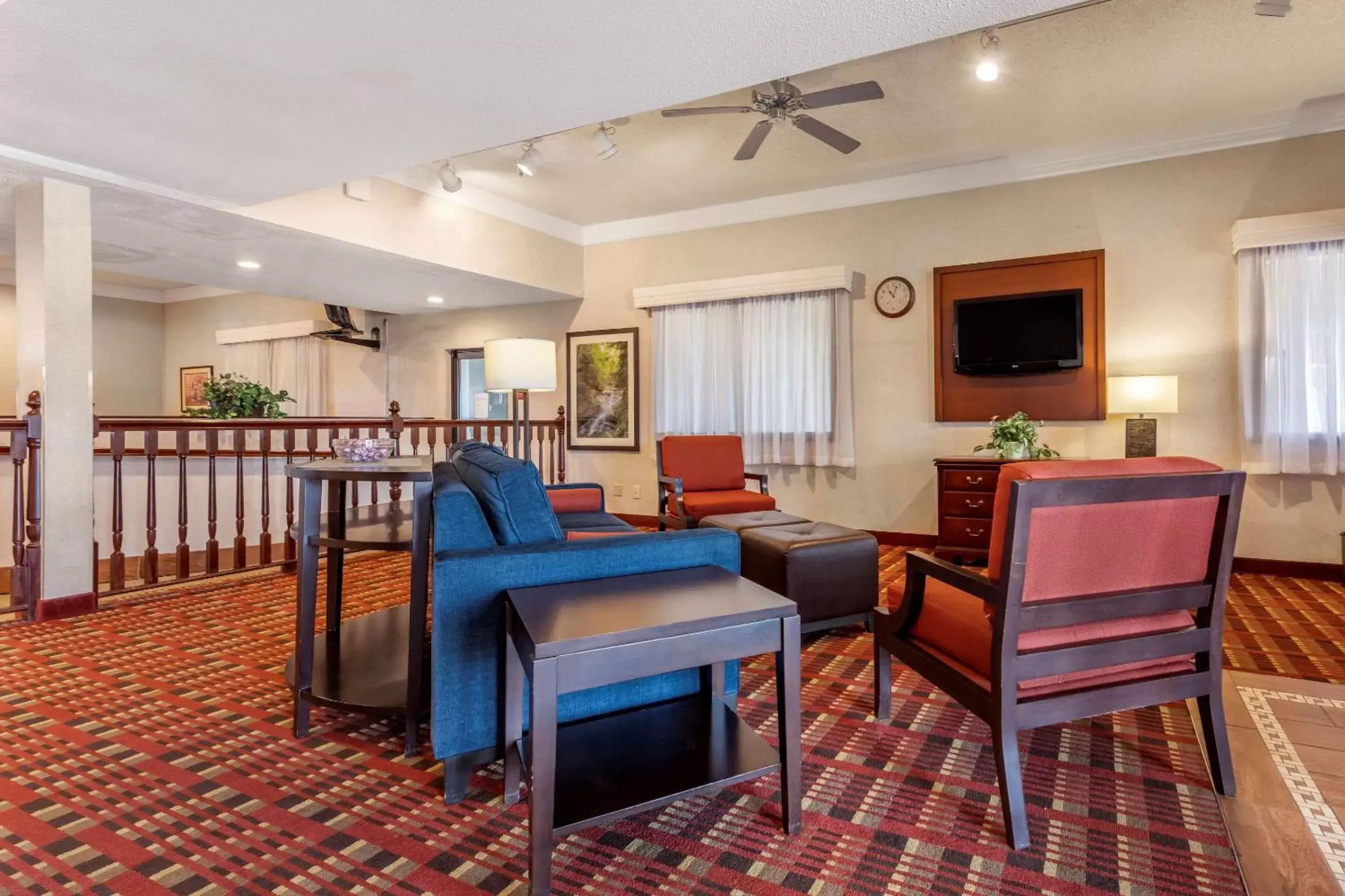 Lobby or reception, Seating Area in Comfort Inn & Suites Streetsboro - Kent