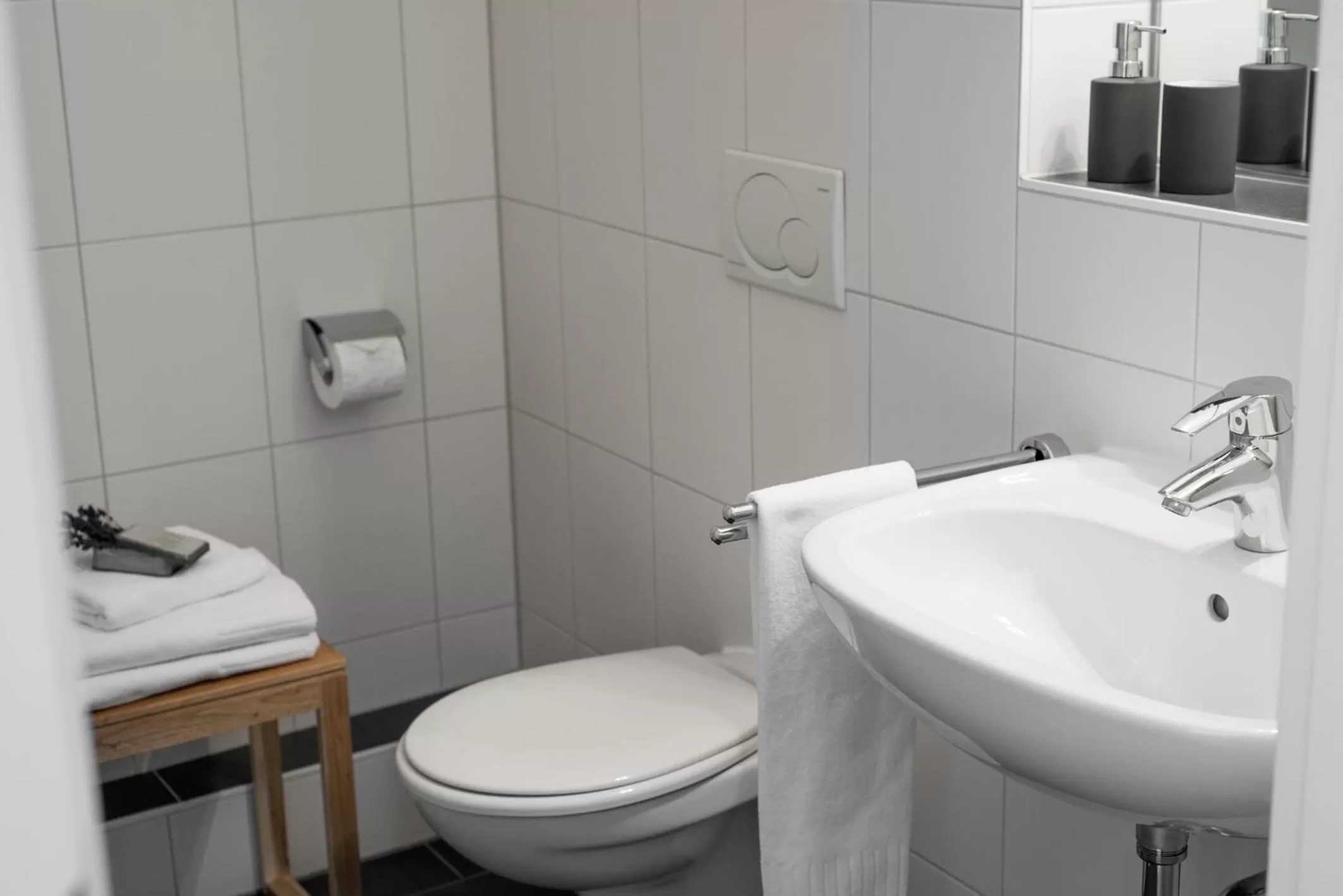 Bathroom in Wailtl Hotel