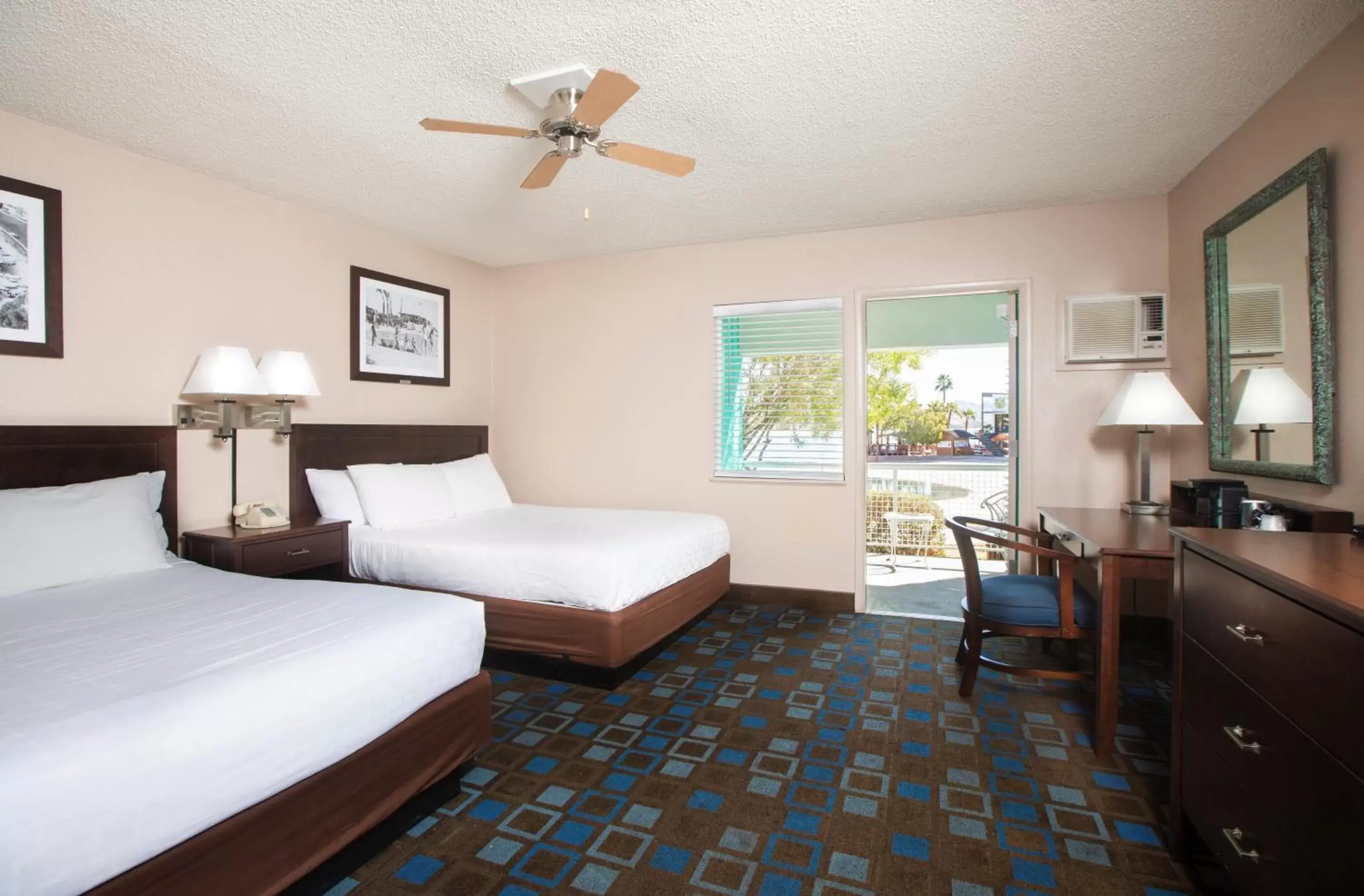 Bedroom, Bed in The Nautical Beachfront Resort