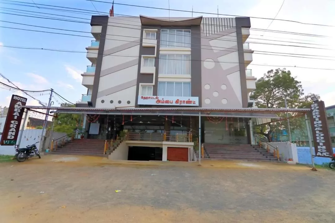 Hotel Ambai Grand