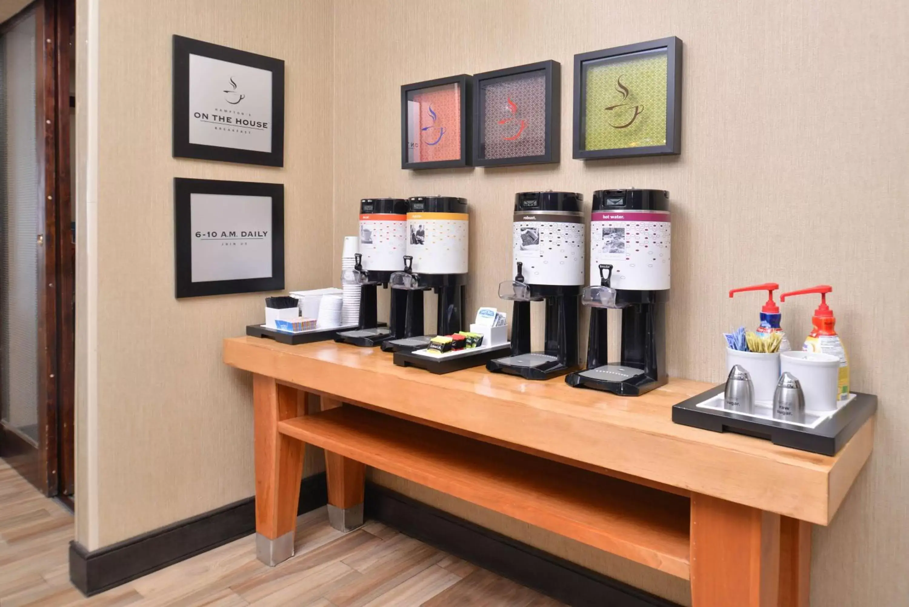 Lobby or reception in Hampton Inn Van Horn Lobby or reception in Hampton Inn Van Horn