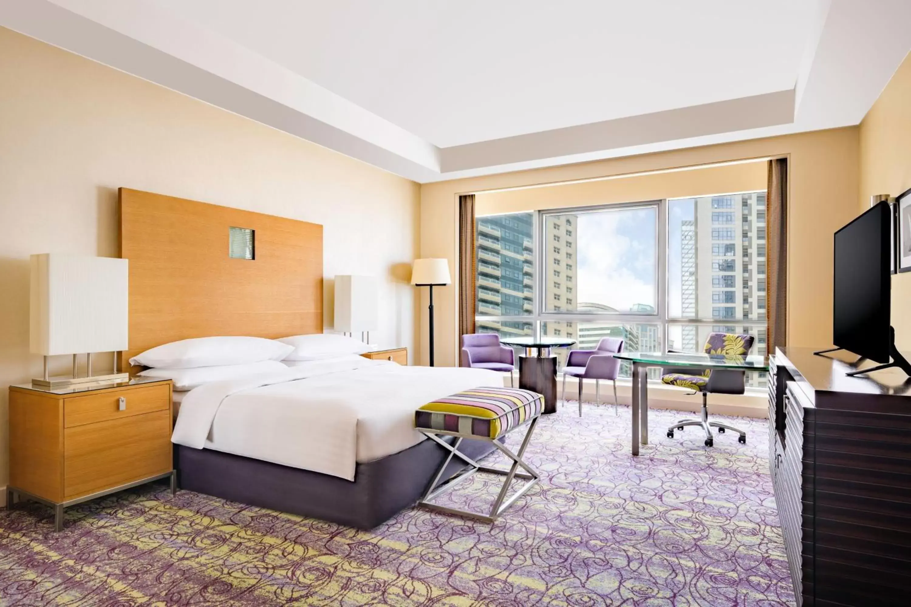 Bedroom in Qabila Westbay Hotel by Marriott