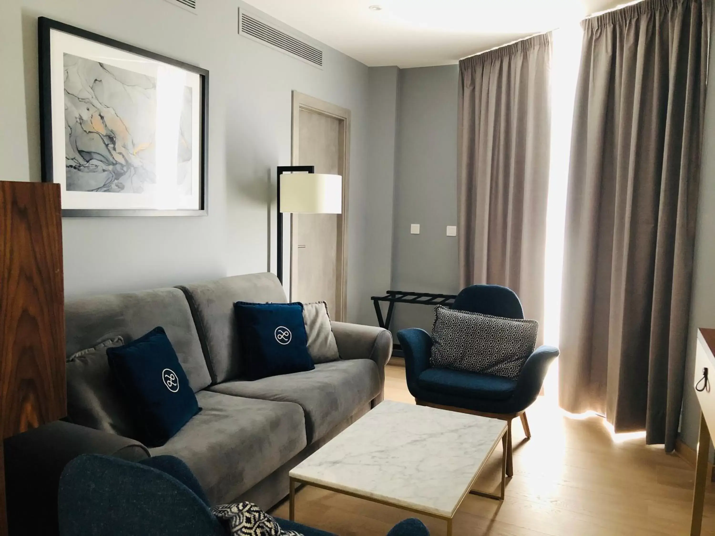 Living room, Seating Area in Hotel Lima - Adults Recommended