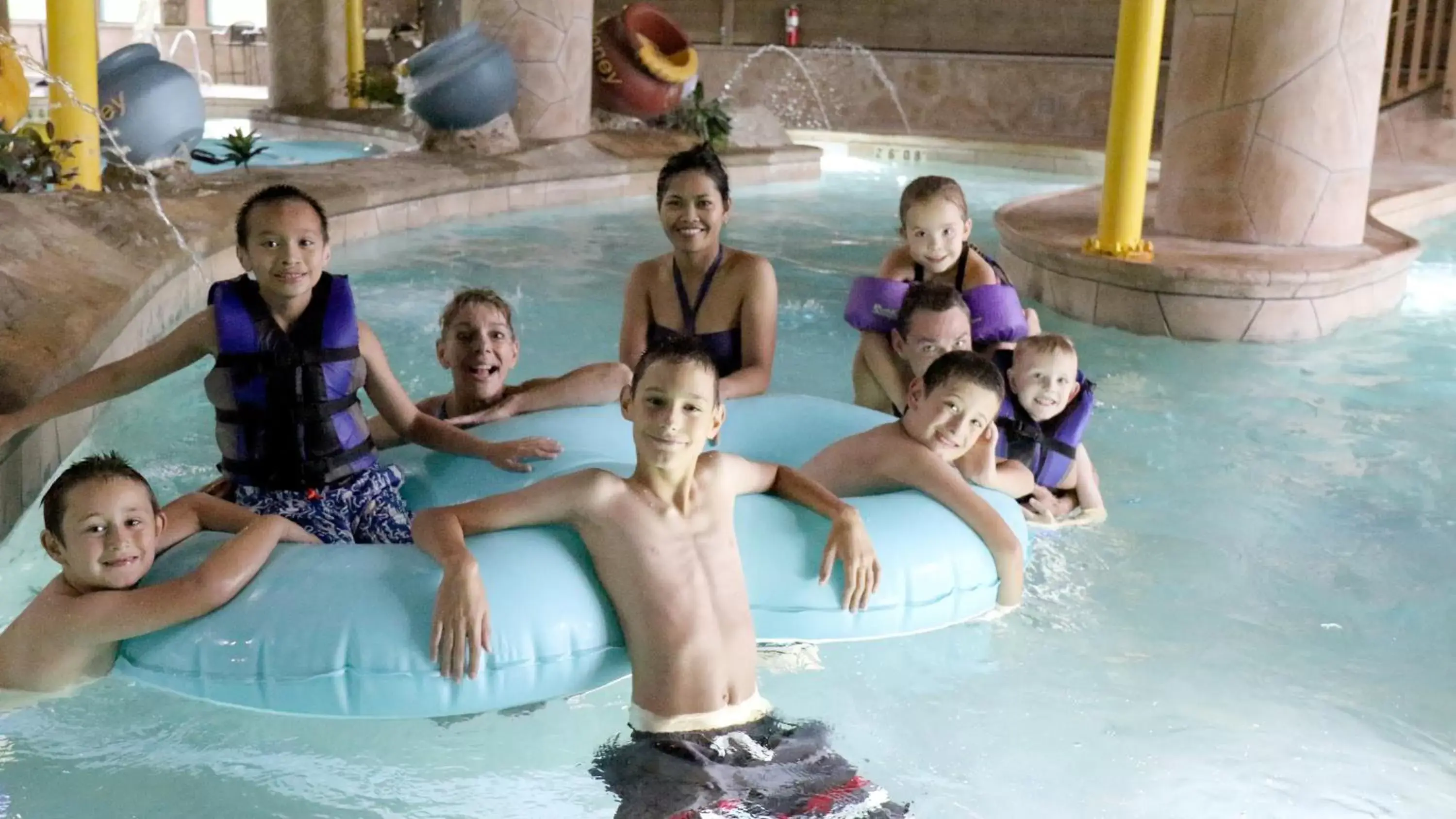 Lobby or reception, Swimming Pool in Holiday Inn Express Hotel & Suites Brainerd-Baxter, an IHG Hotel