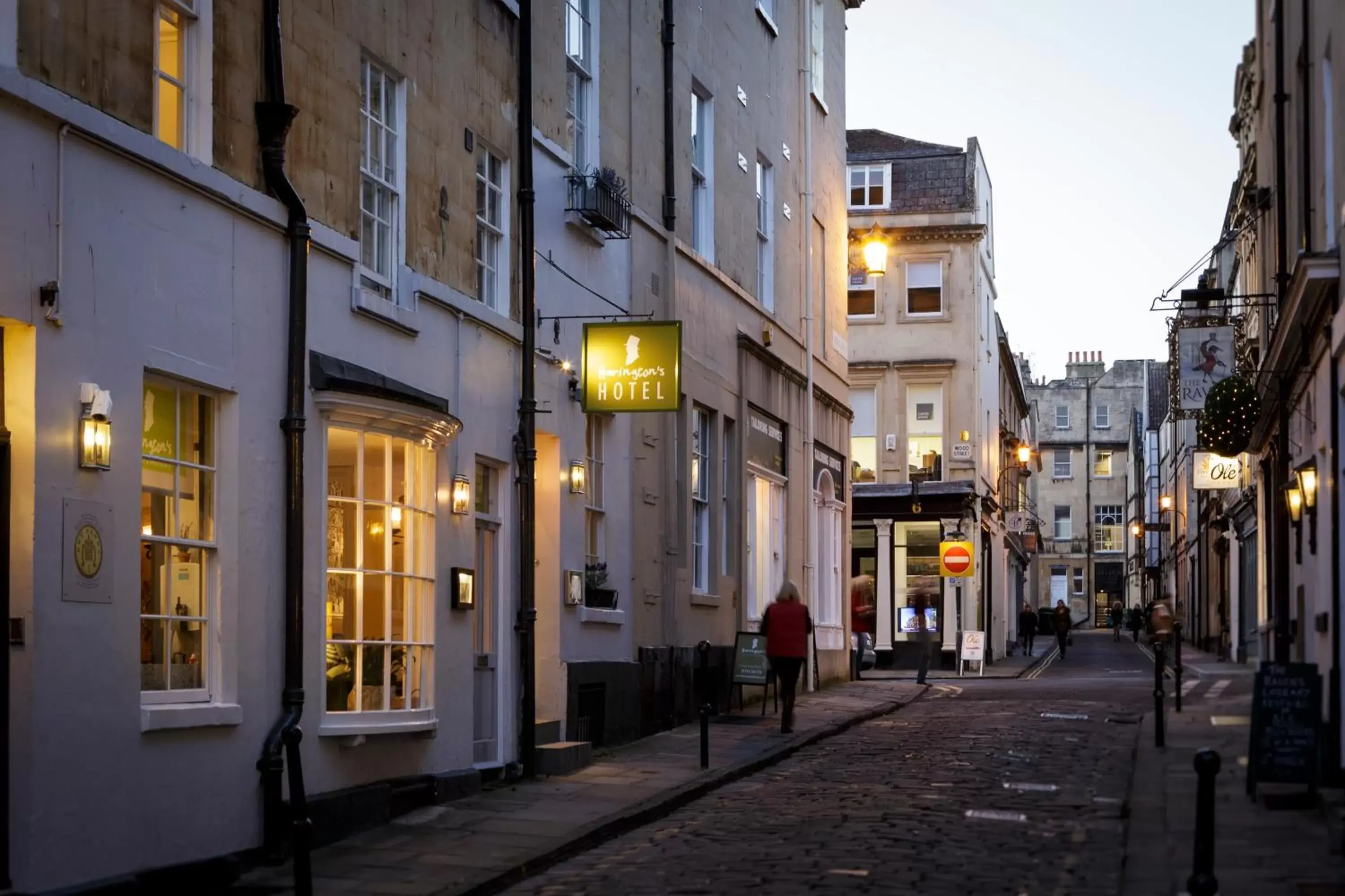 City view, Neighborhood in Harington's Boutique Hotel