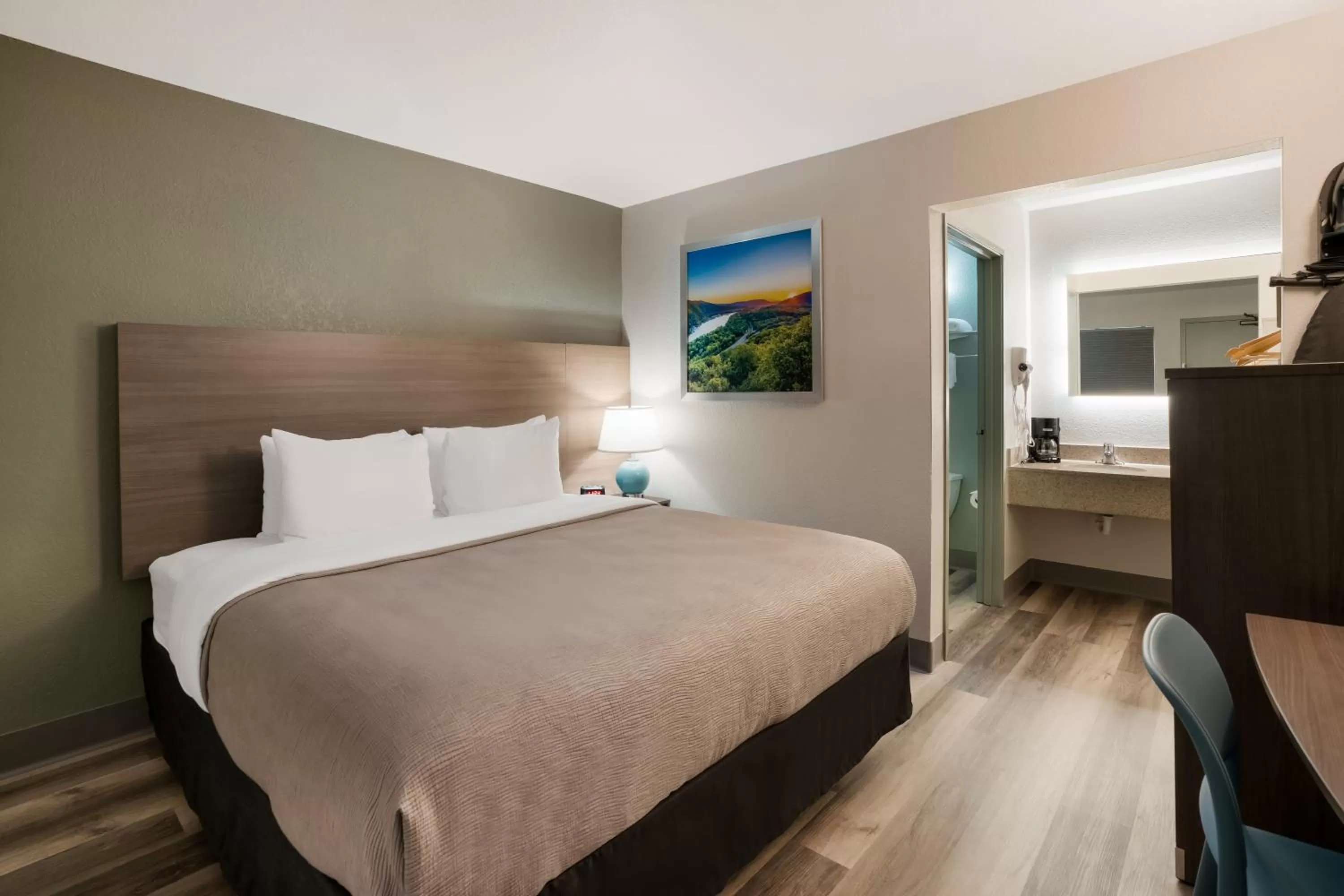 Quality Inn Elk Grove-Sacramento