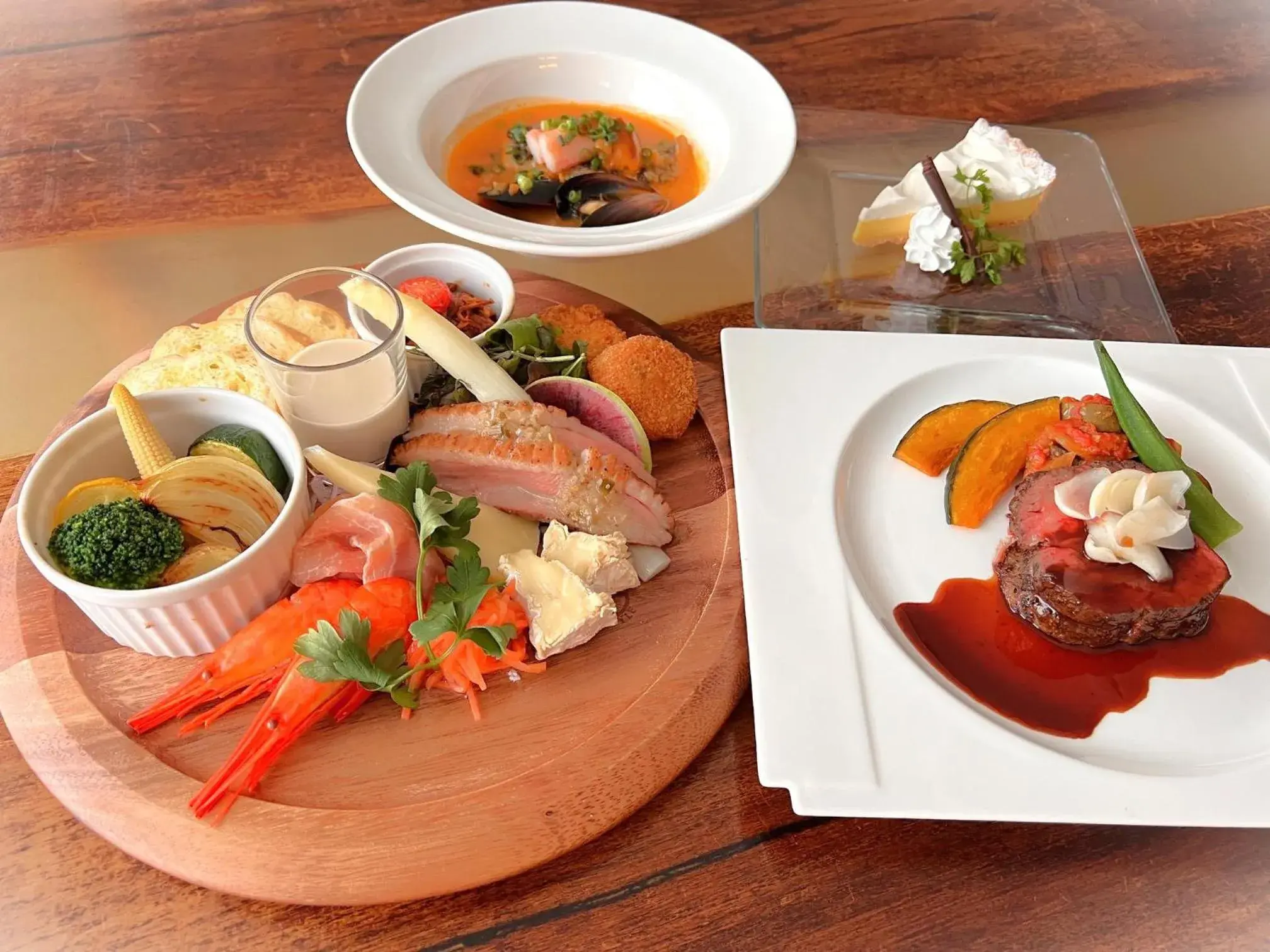 Restaurant/places to eat, Food in Hotel Munin Furano