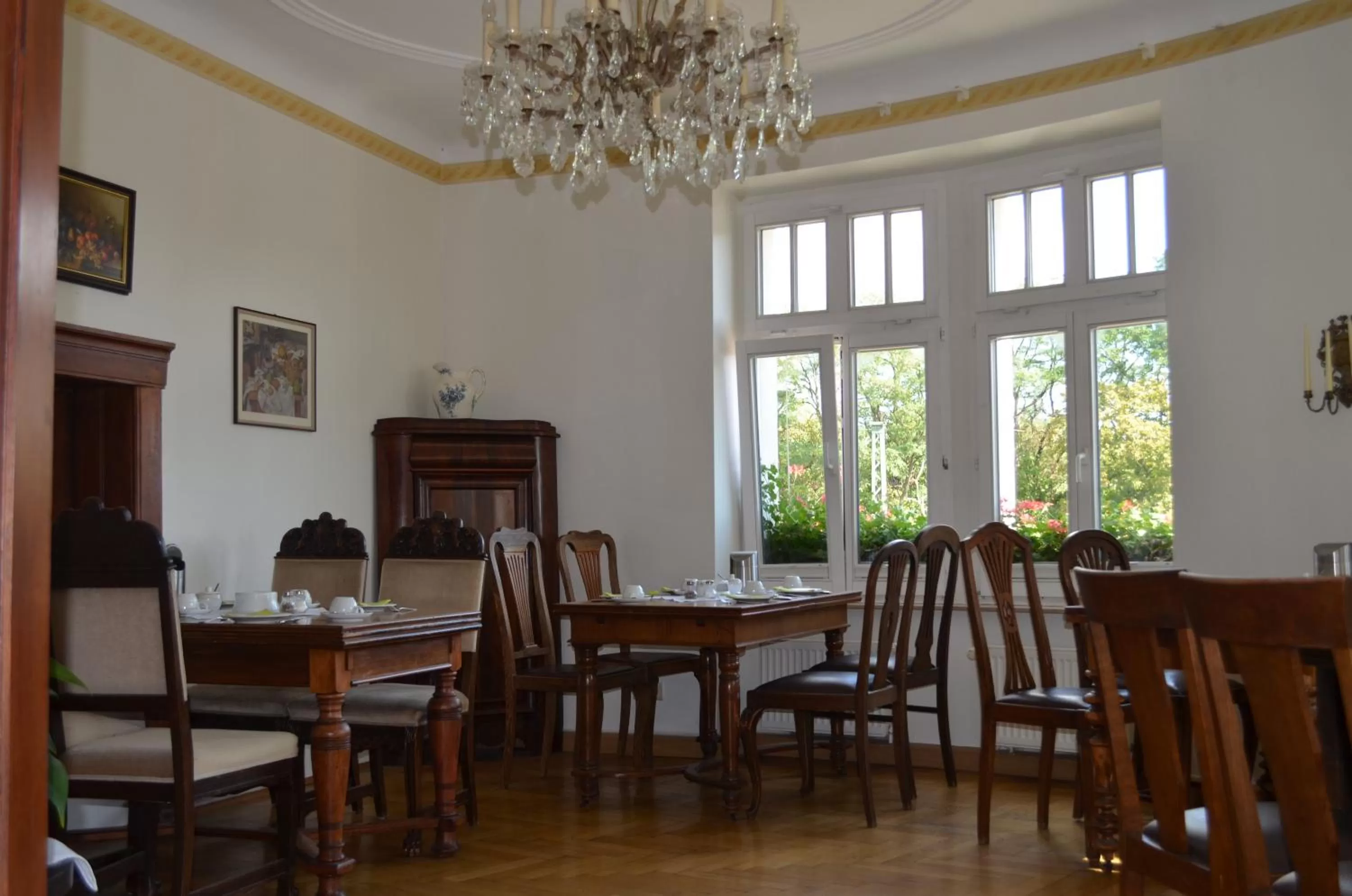 Restaurant/places to eat in Jahrhunderthotel Leipzig