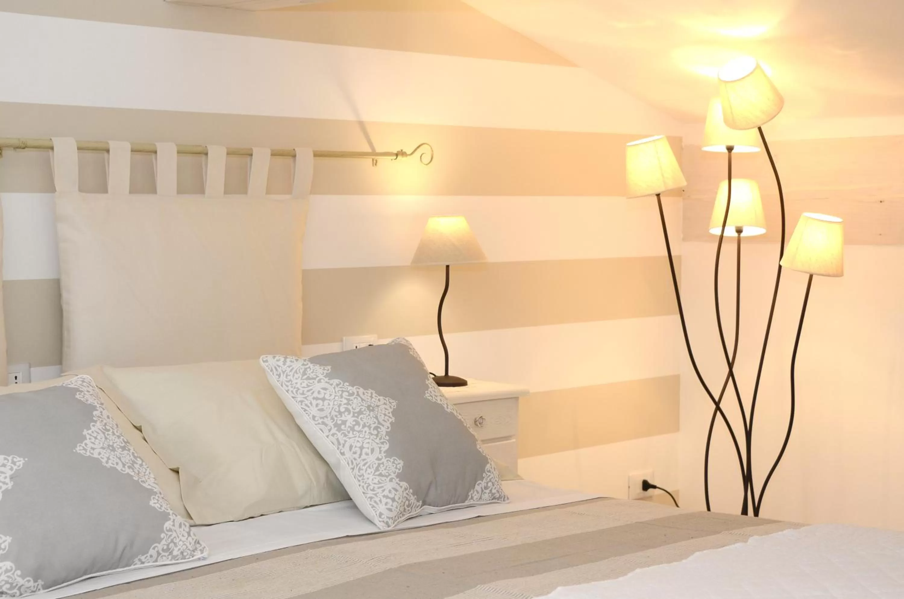 Decorative detail, Bed in Corte Caselle