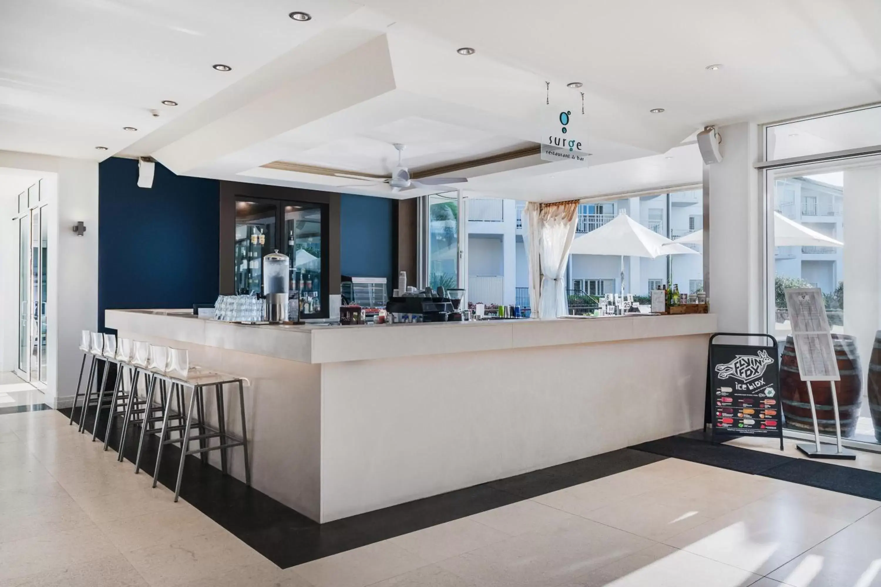 Restaurant/places to eat in Mantra on Salt Beach Restaurant/places to eat in Mantra on Salt Beach