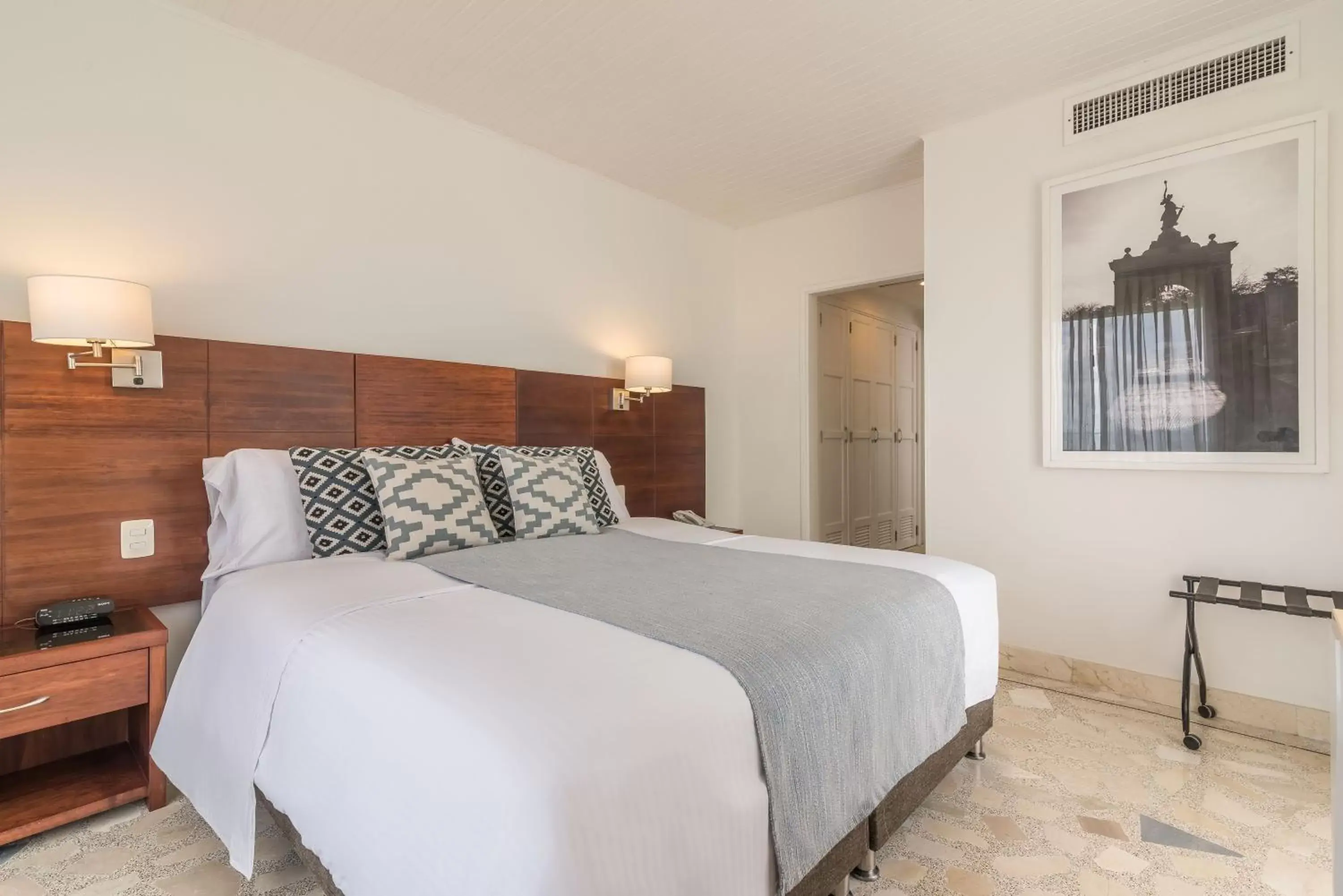 Bed in Hotel Caribe by Faranda Grand, a member of Radisson Individuals
