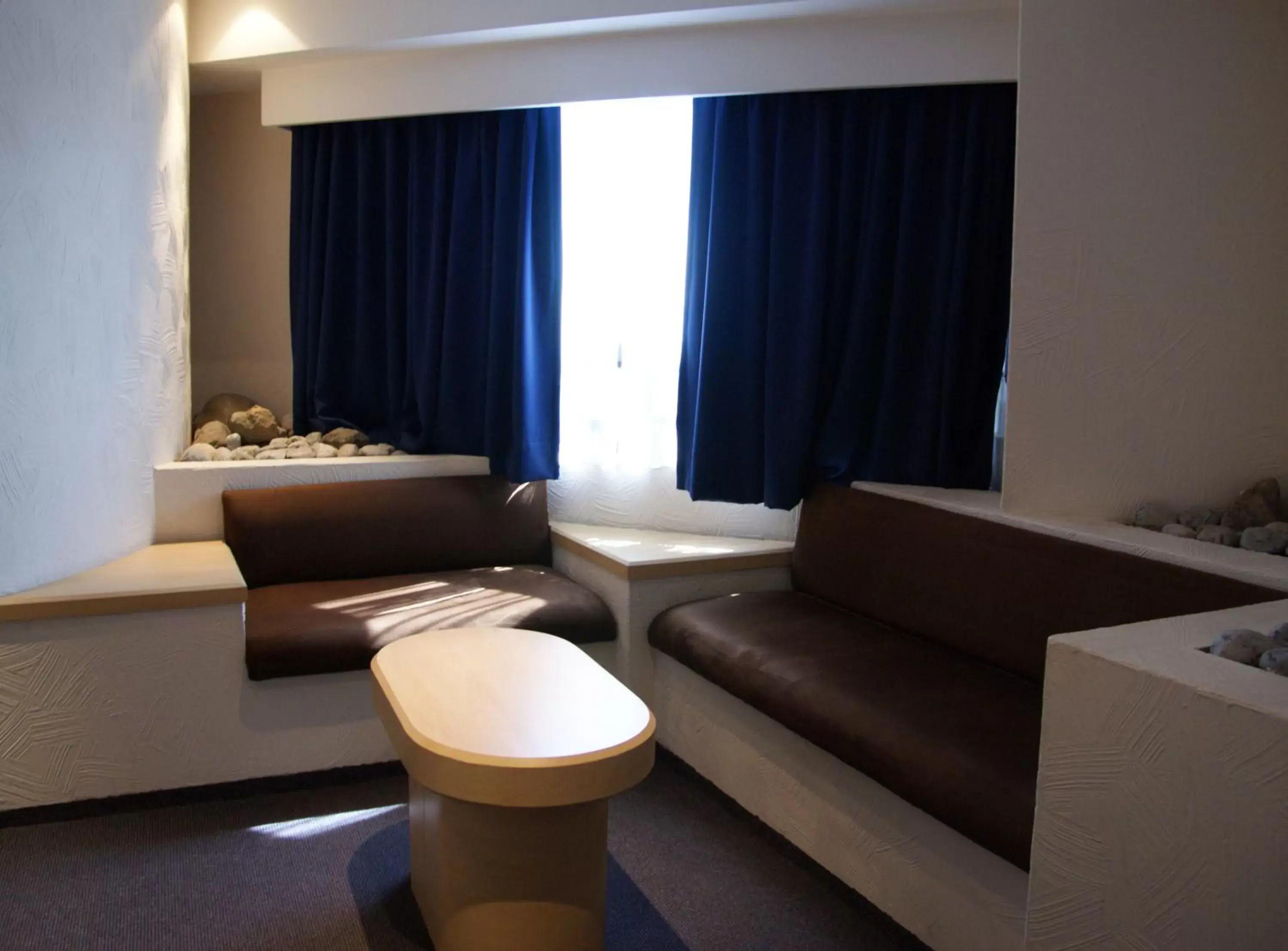 Day, Seating Area in Porto Novo Hotel & Suites