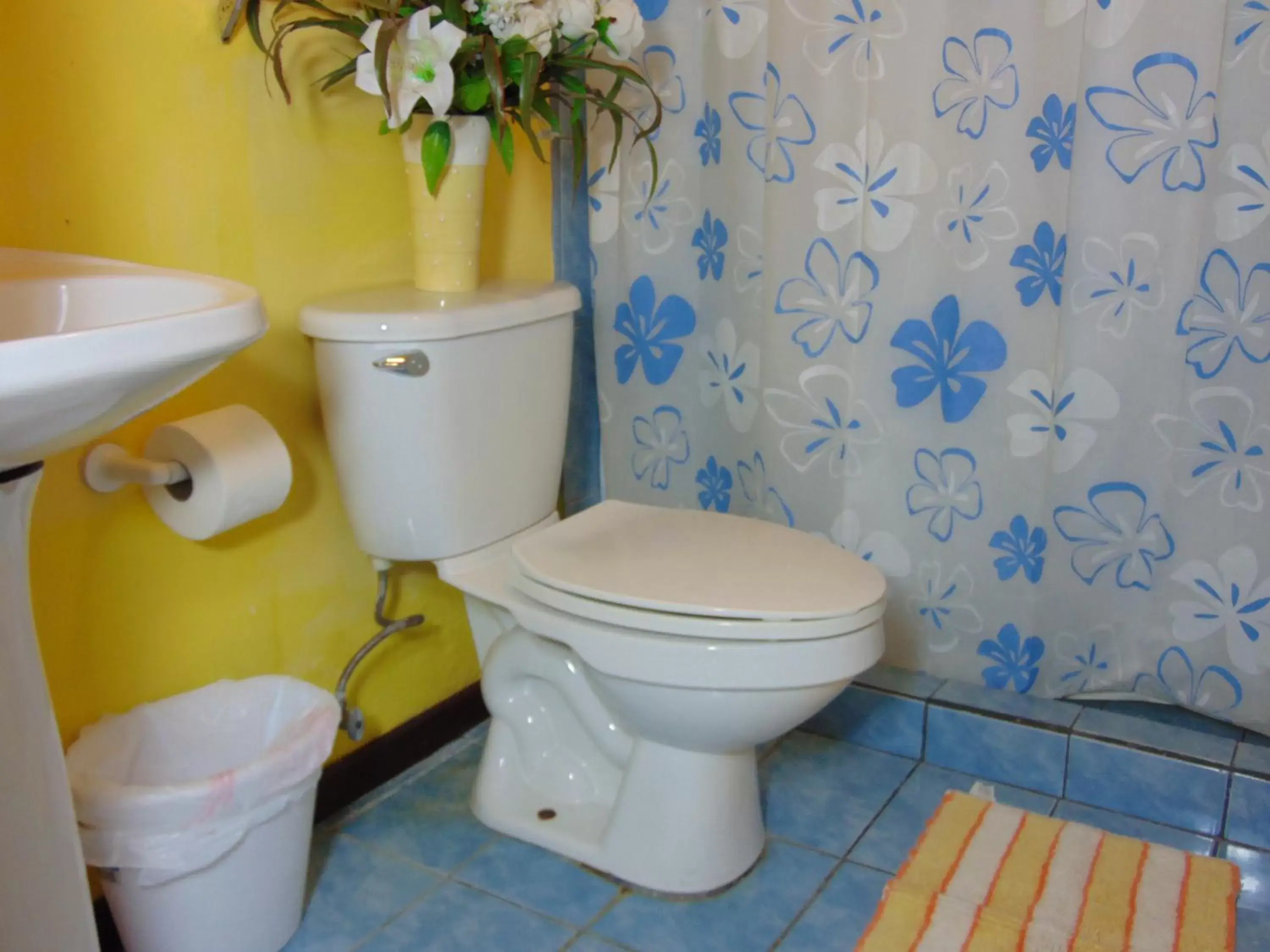 Bathroom in Casa Lima B&B