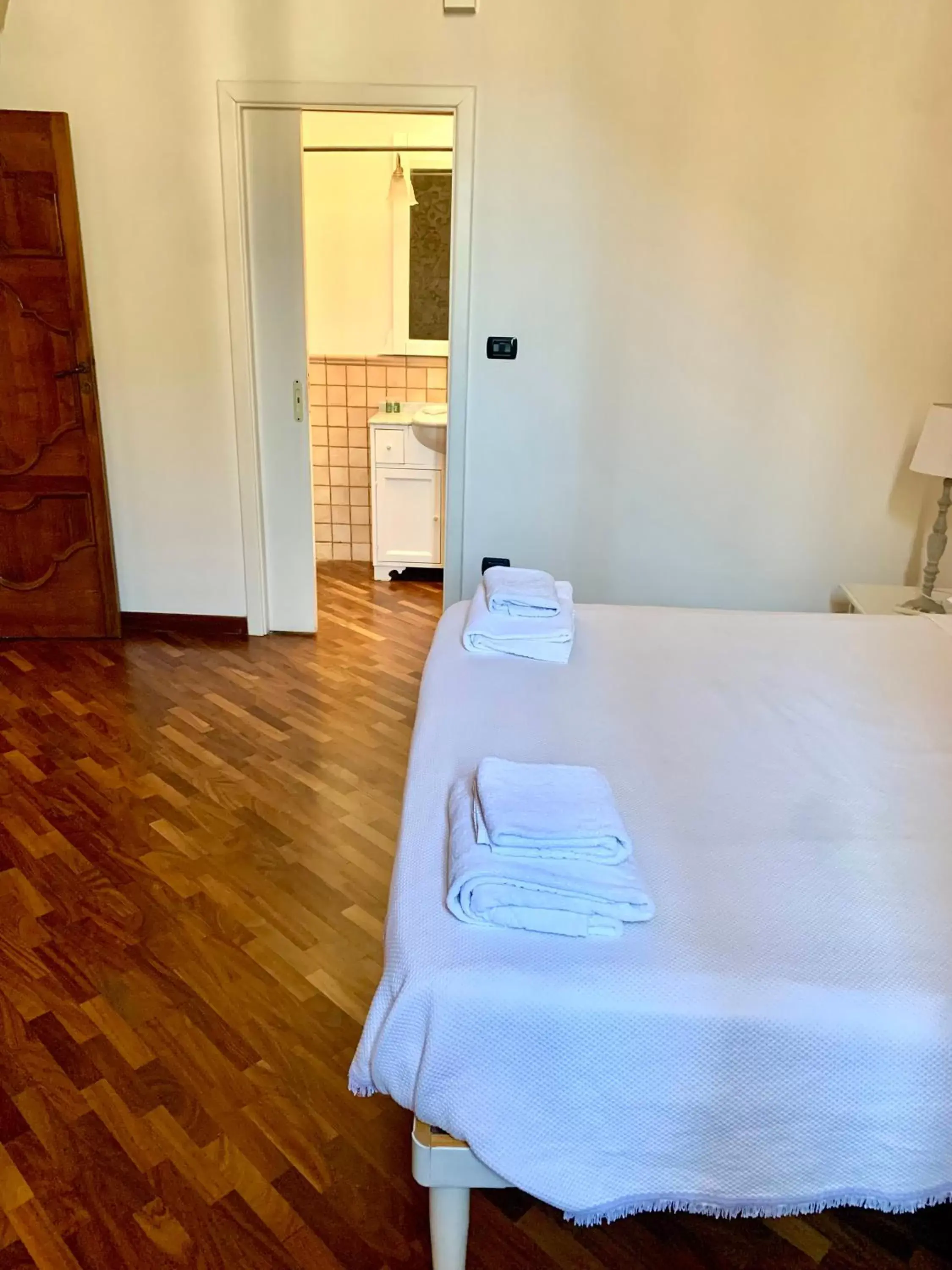 Bed in Chiesa Greca - SIT Rooms & Apartments